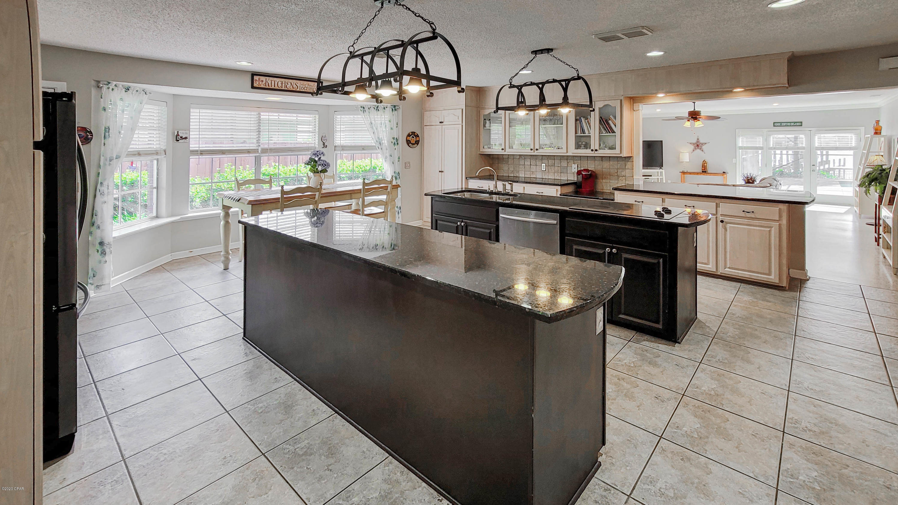 Grand Lagoon Banks - Residential