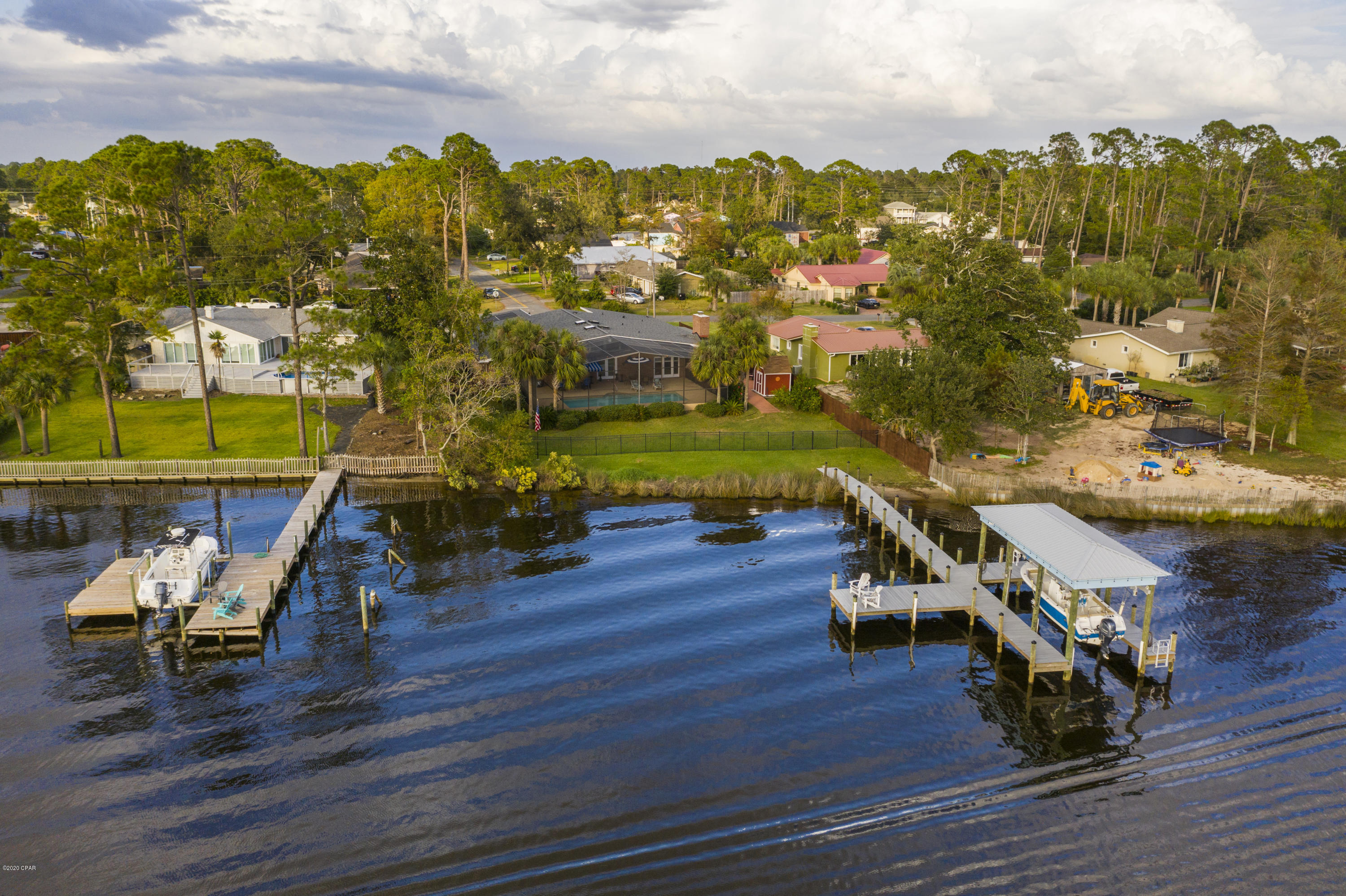 Grand Lagoon Banks - Residential