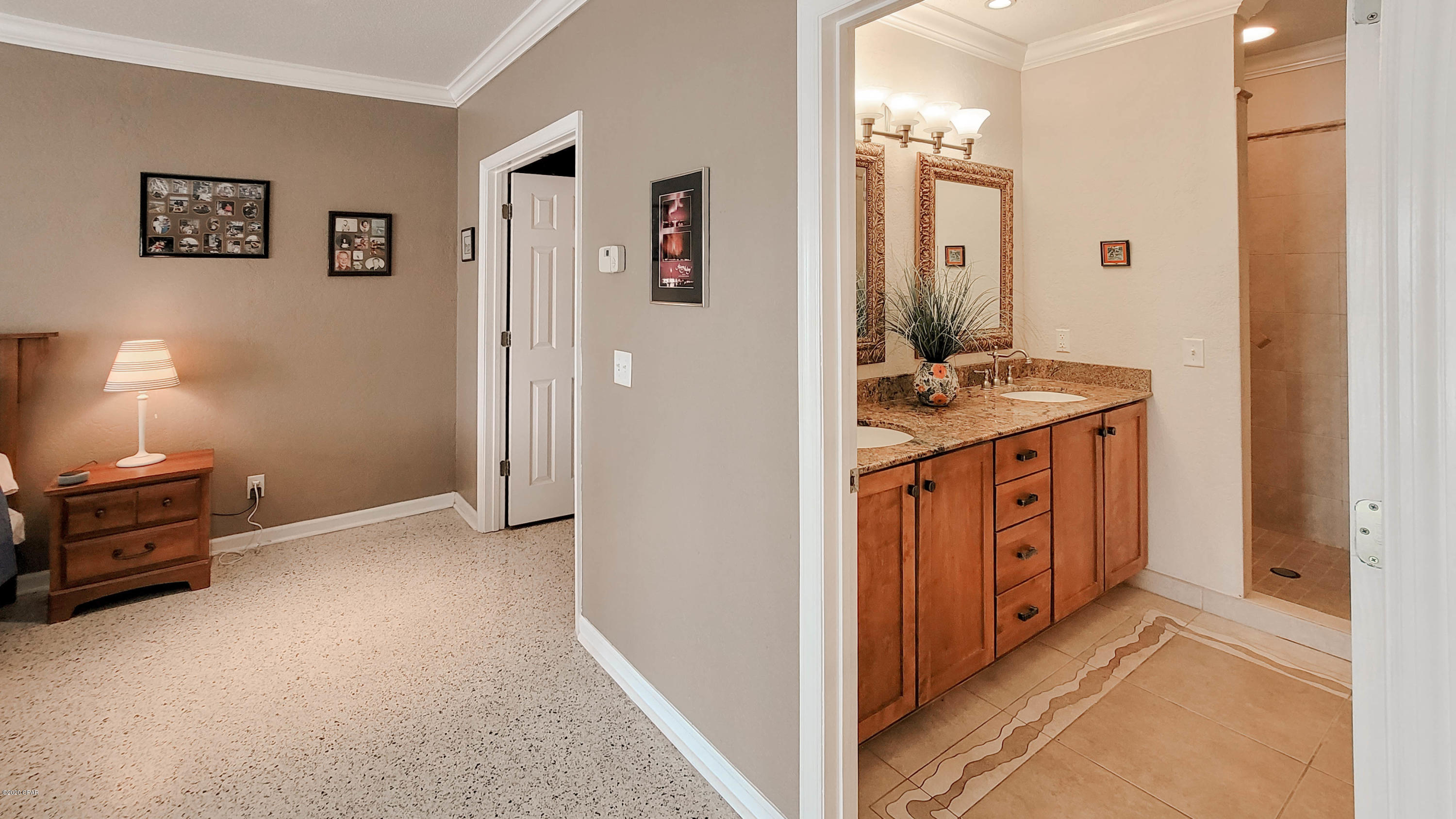 Grand Lagoon Banks - Residential