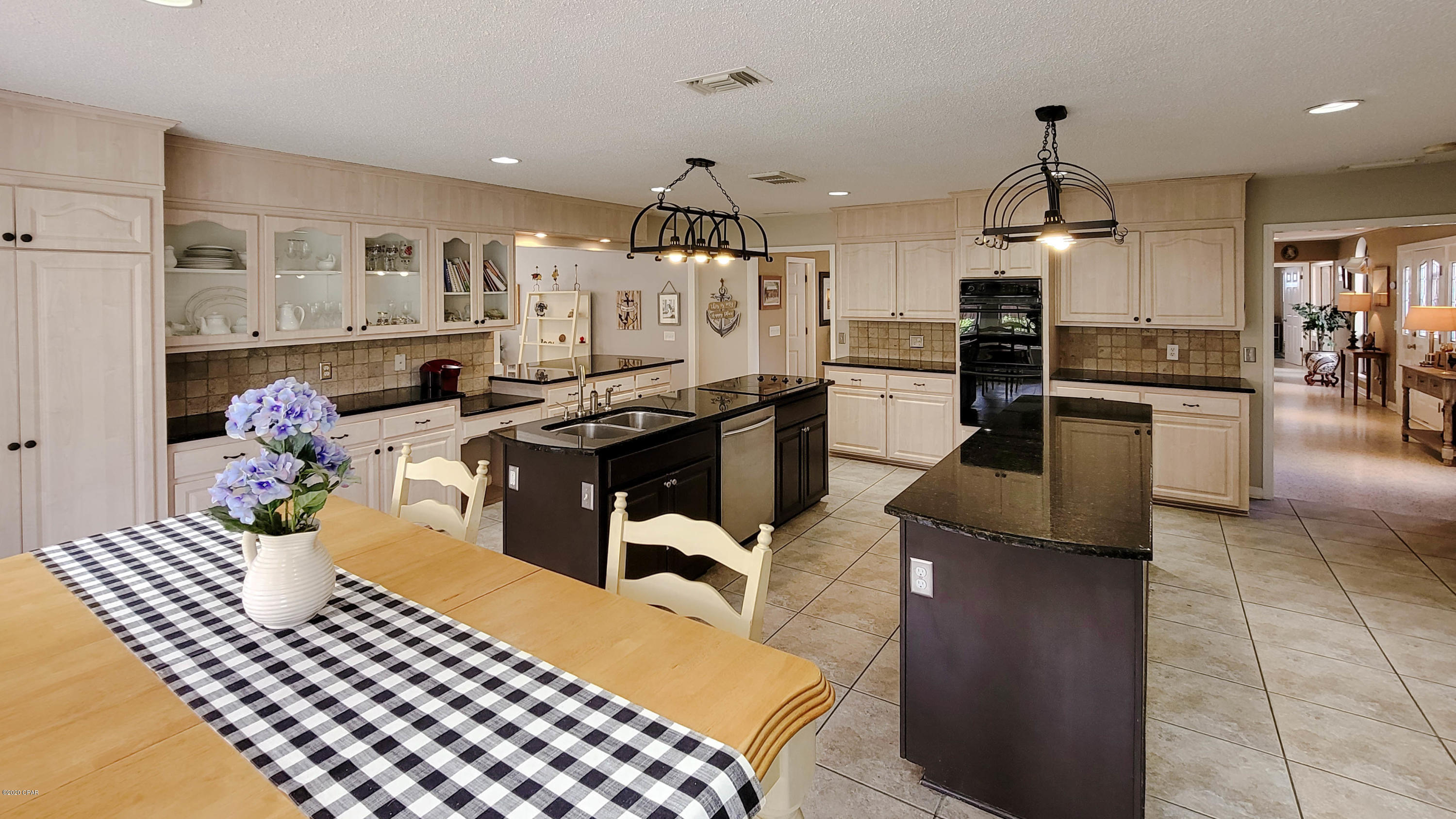 Grand Lagoon Banks - Residential