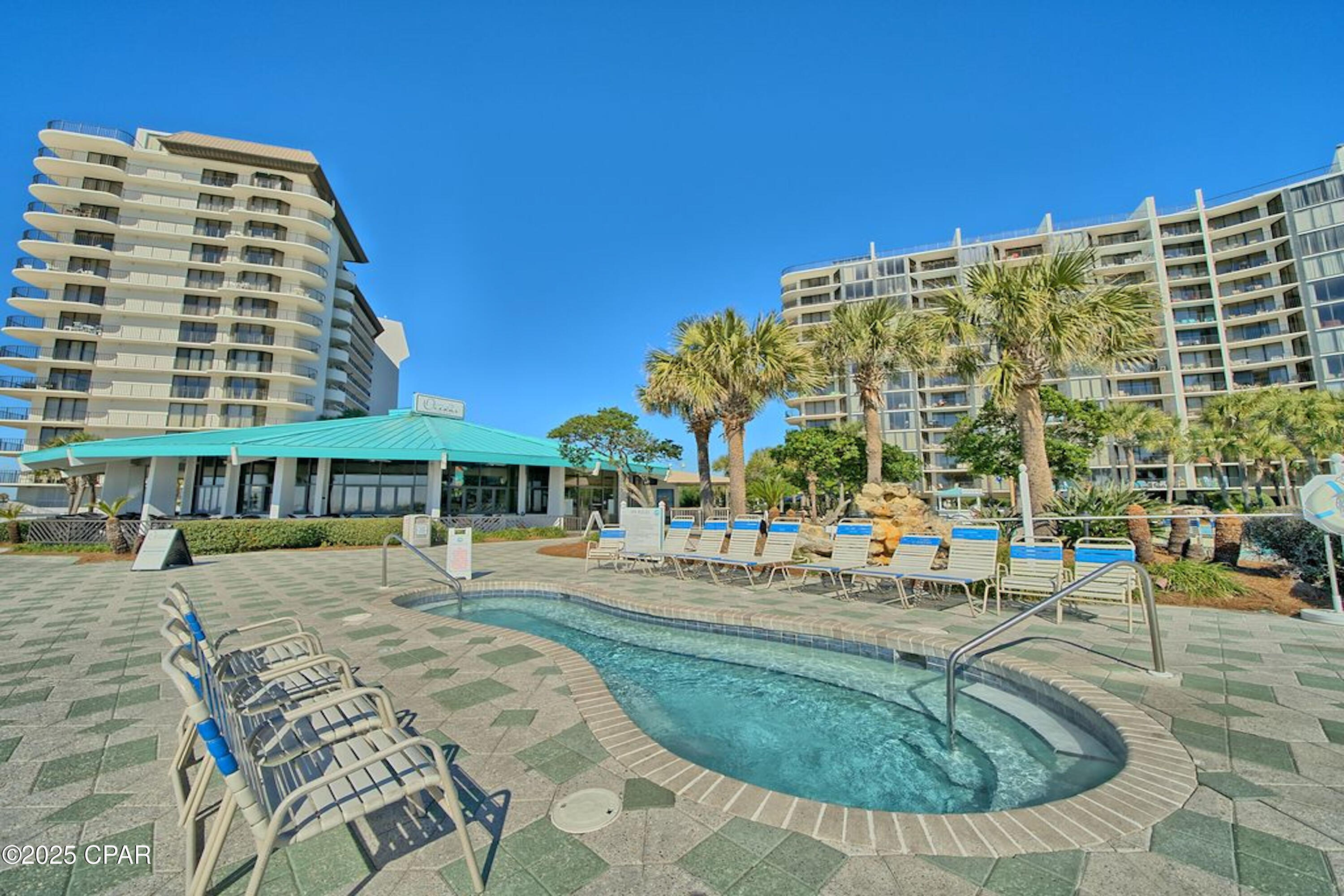 Edgewater Golf Villas 6 B - Residential