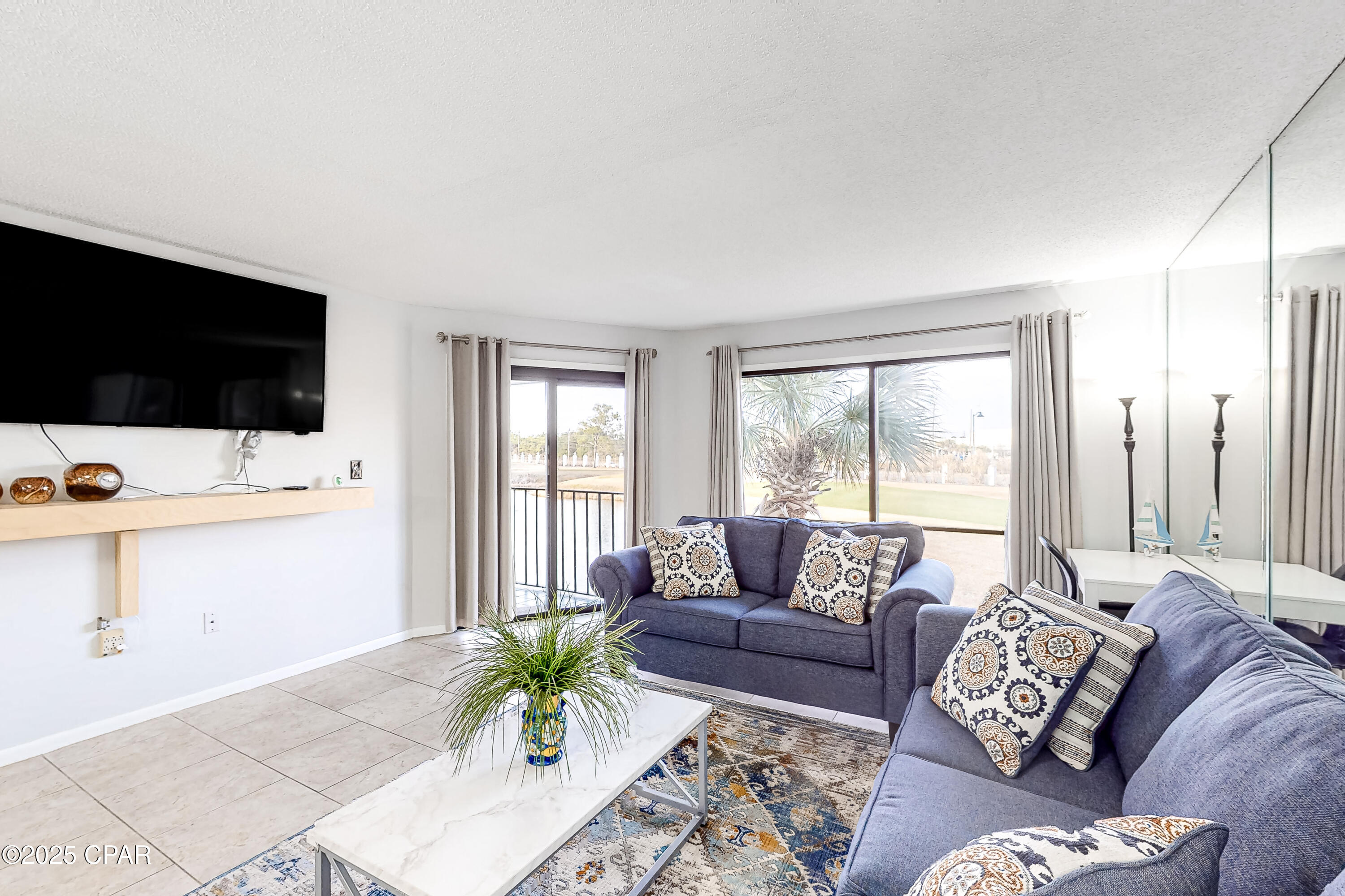 Edgewater Golf Villas 6 B - Residential