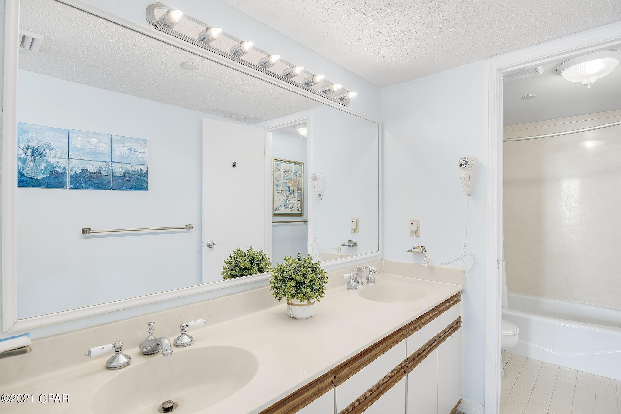 Nautilus Condo - Residential