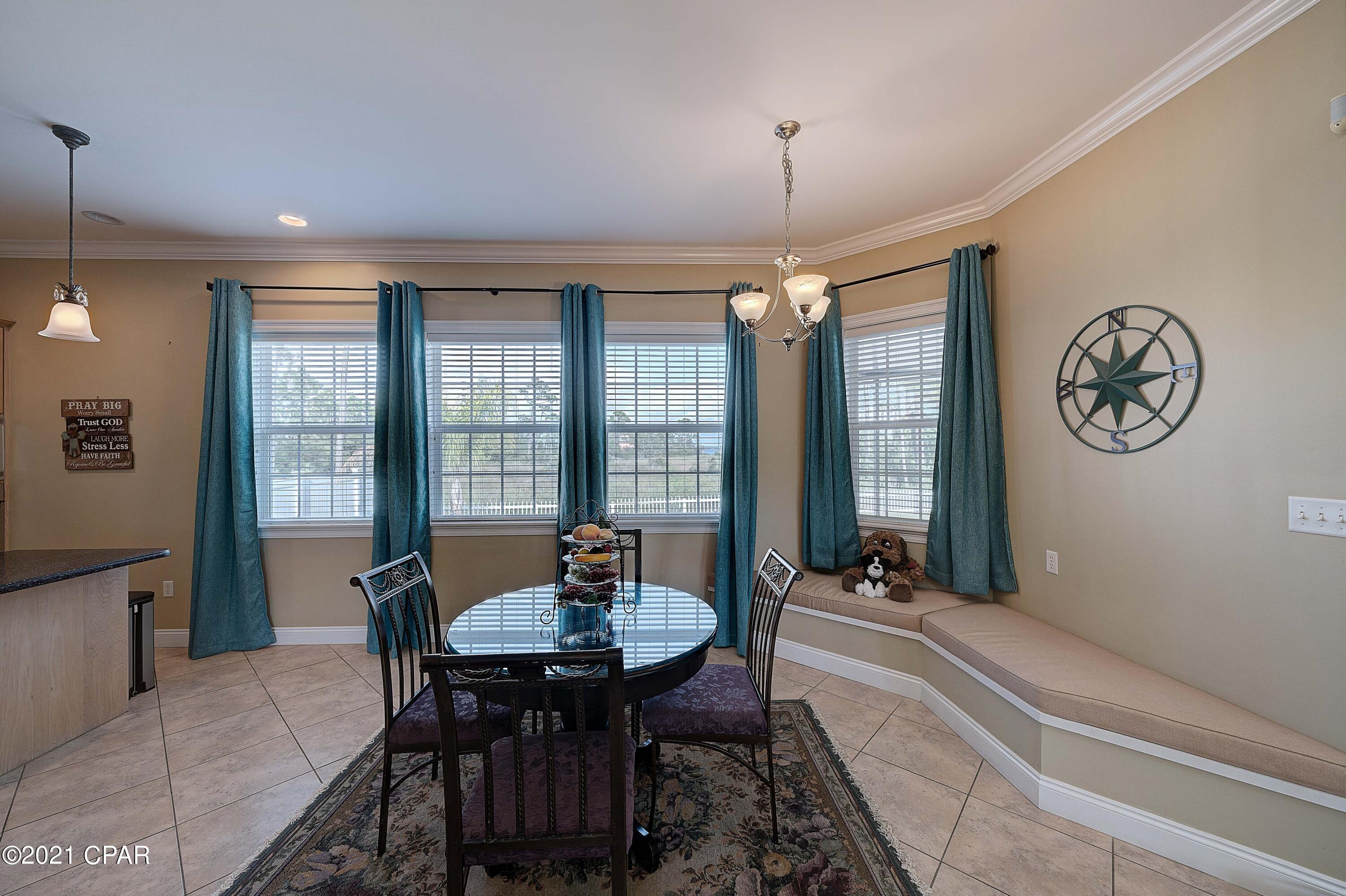 Dolphin Bay Ph I - Residential