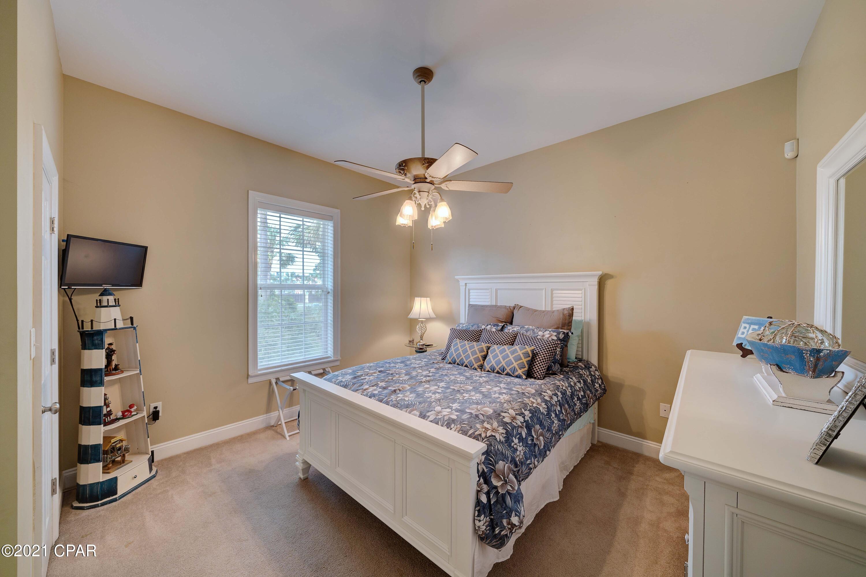 Dolphin Bay Ph I - Residential