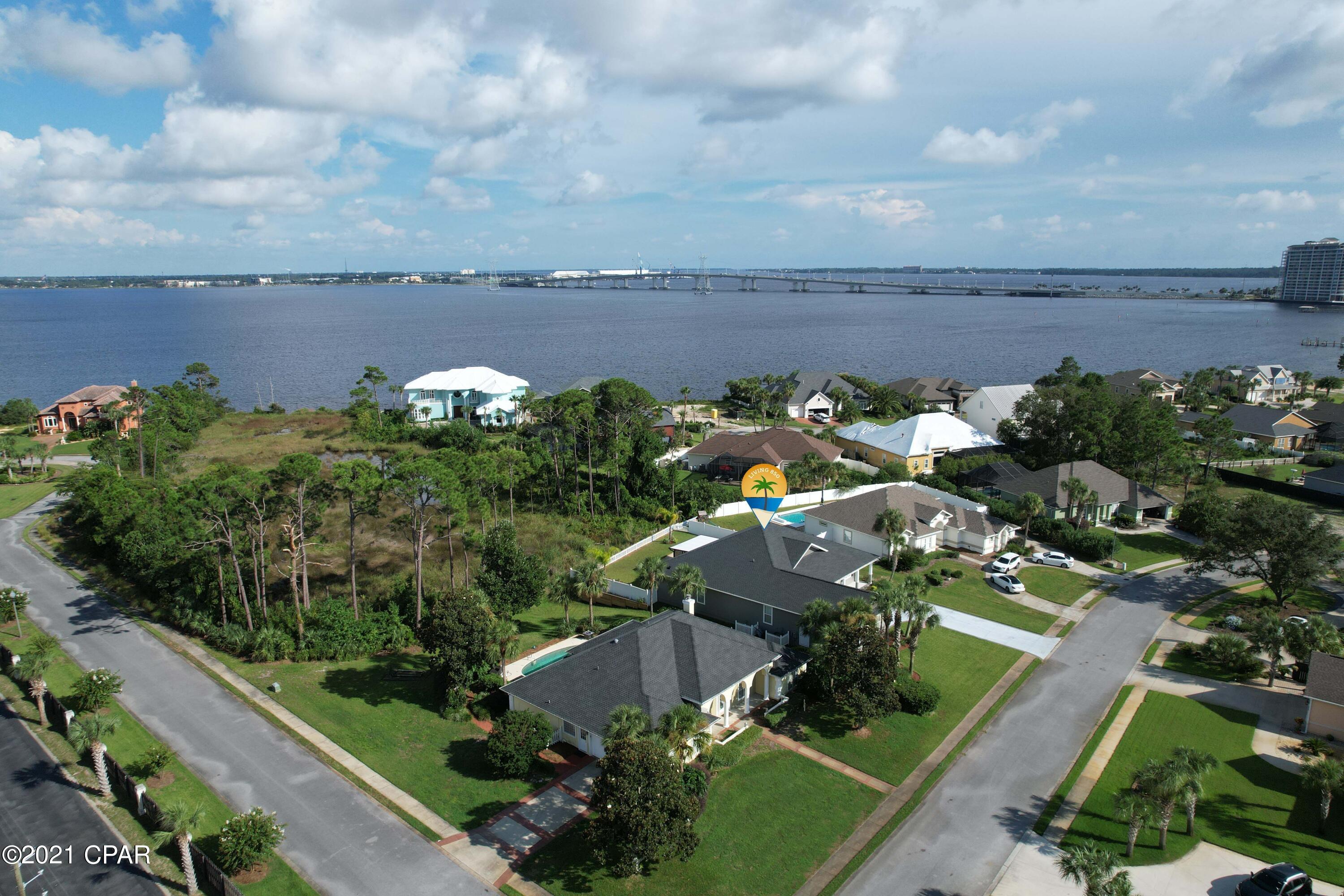 Dolphin Bay Ph I - Residential