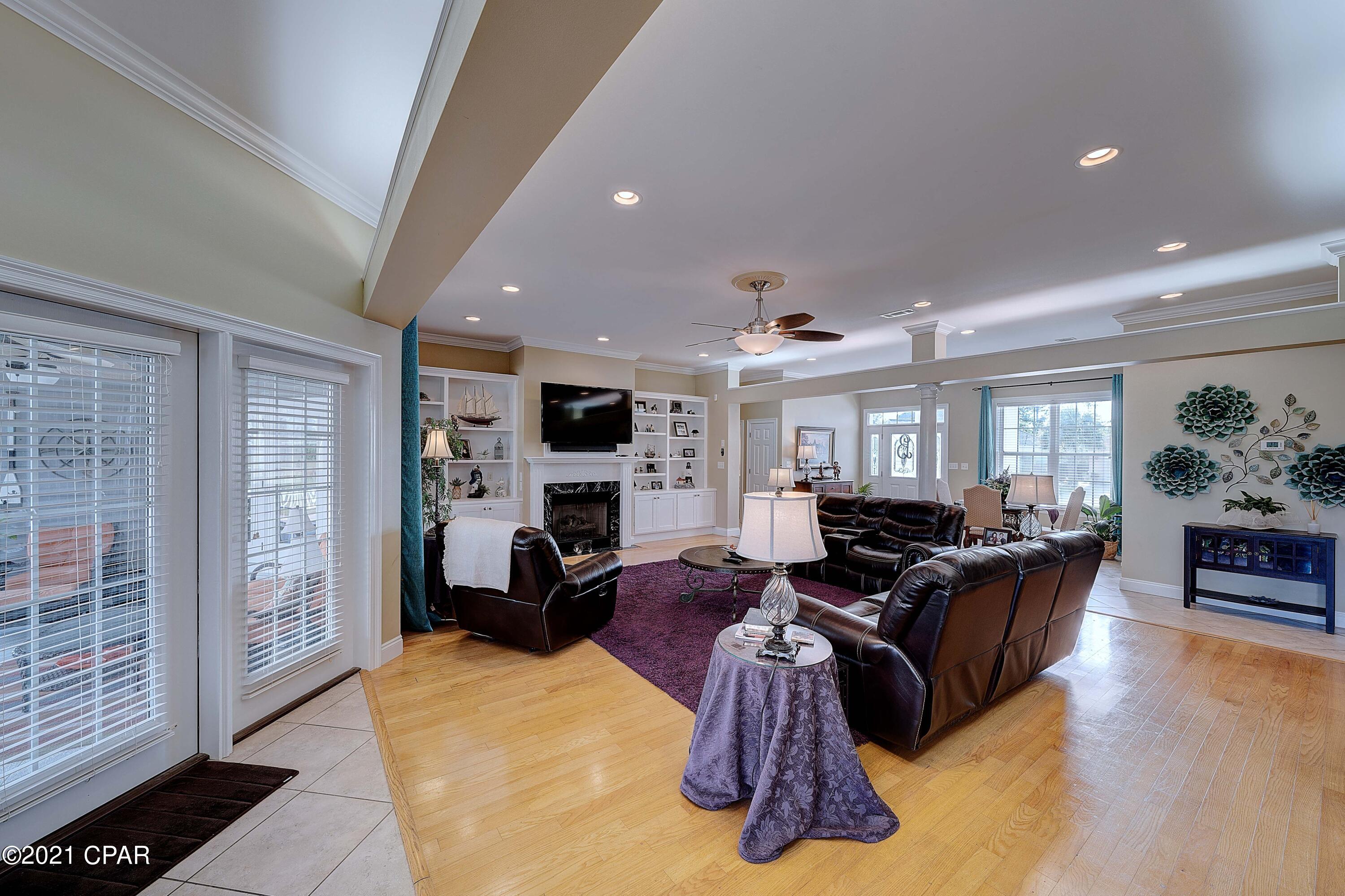 Dolphin Bay Ph I - Residential