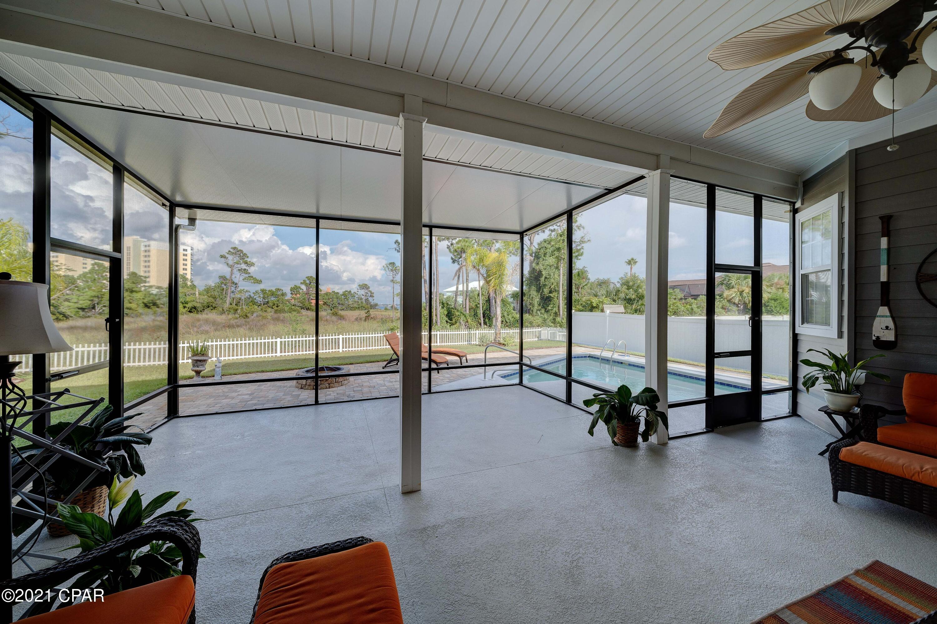 Dolphin Bay Ph I - Residential