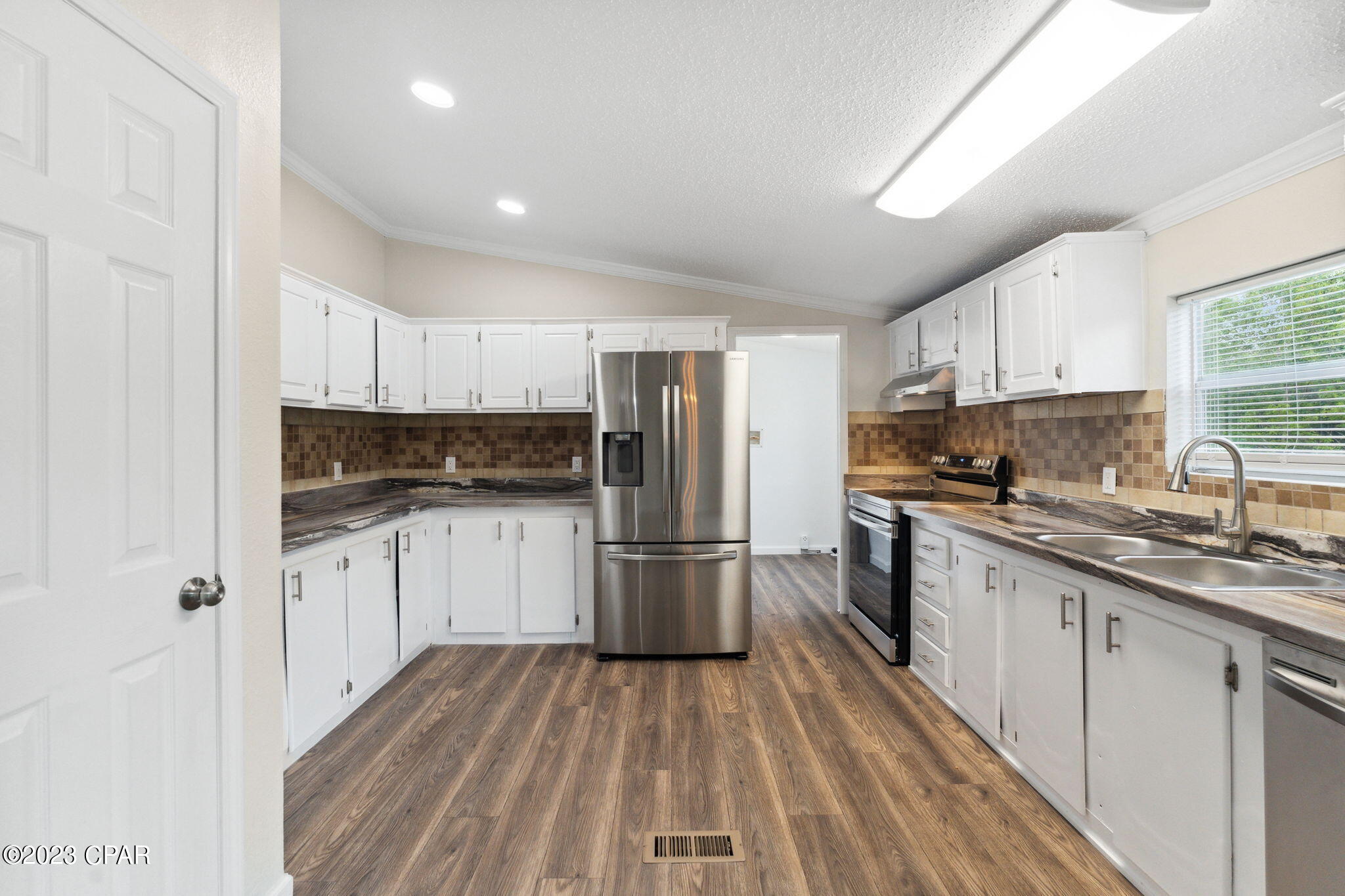 [No Recorded Subdiv] - Residential