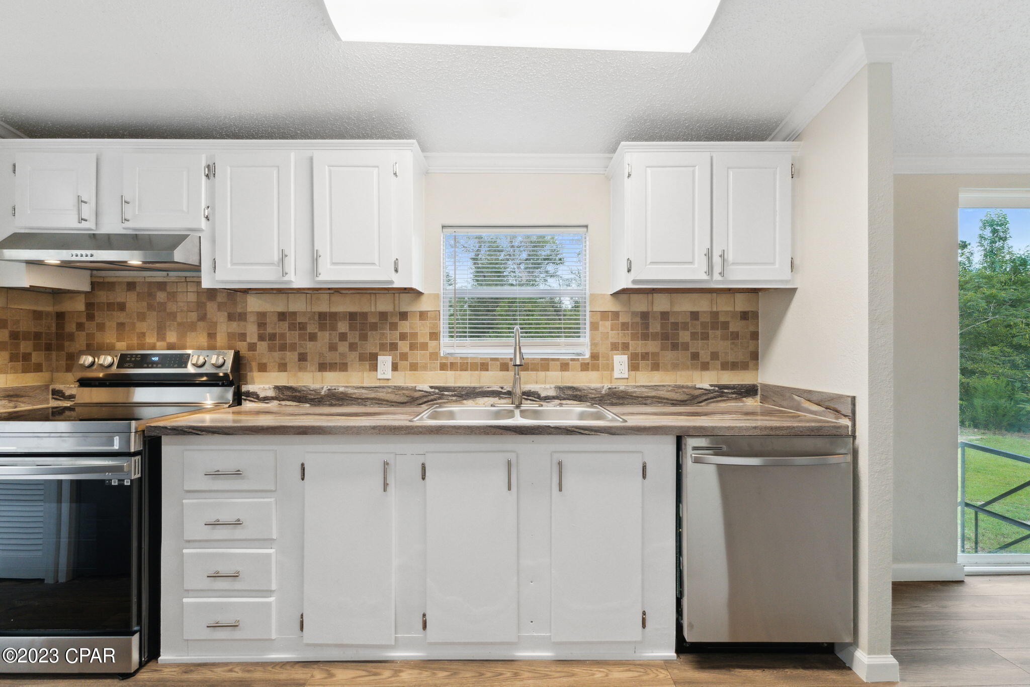 [No Recorded Subdiv] - Residential