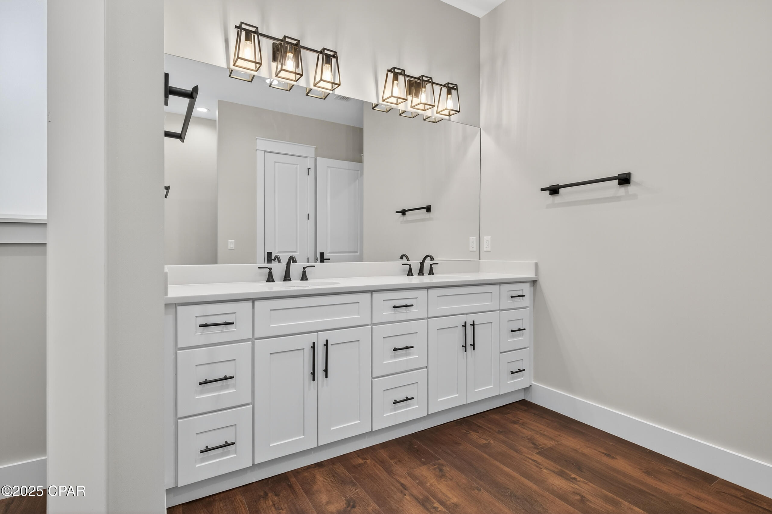 Rivercamps On Crooked Creek - Residential