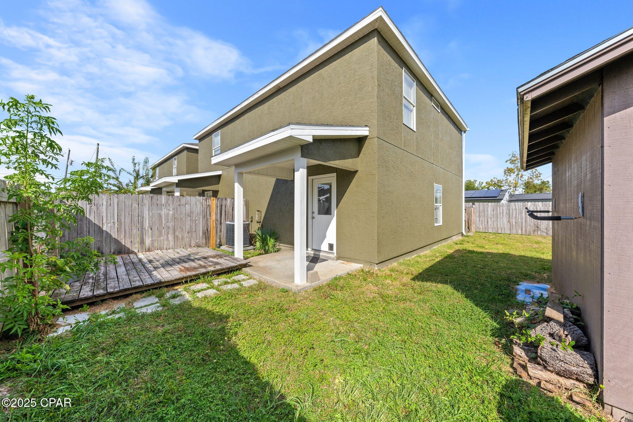 [No Recorded Subdiv] - Residential Lease