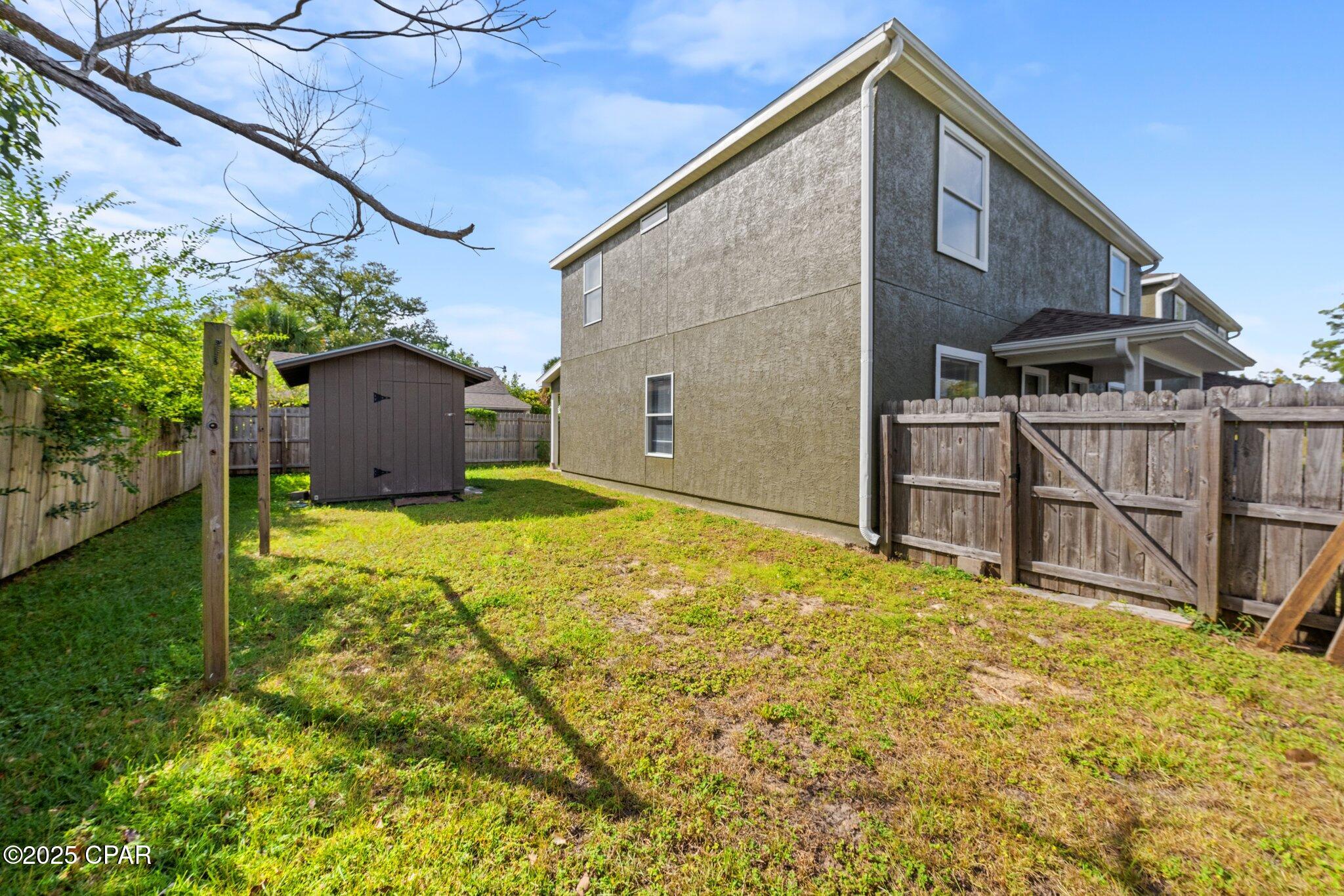 [No Recorded Subdiv] - Residential Lease