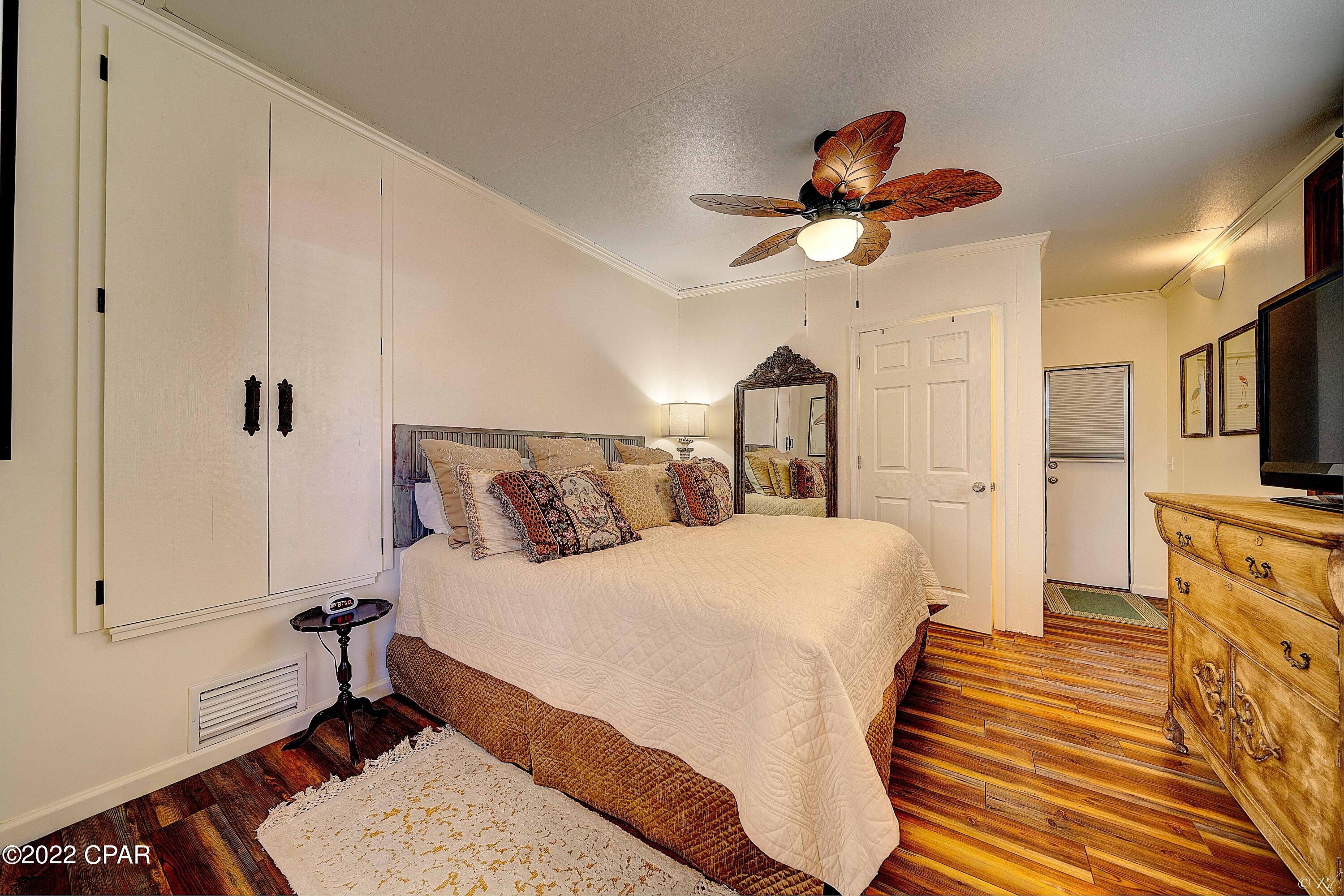 Emerald Pointe Resort - Residential