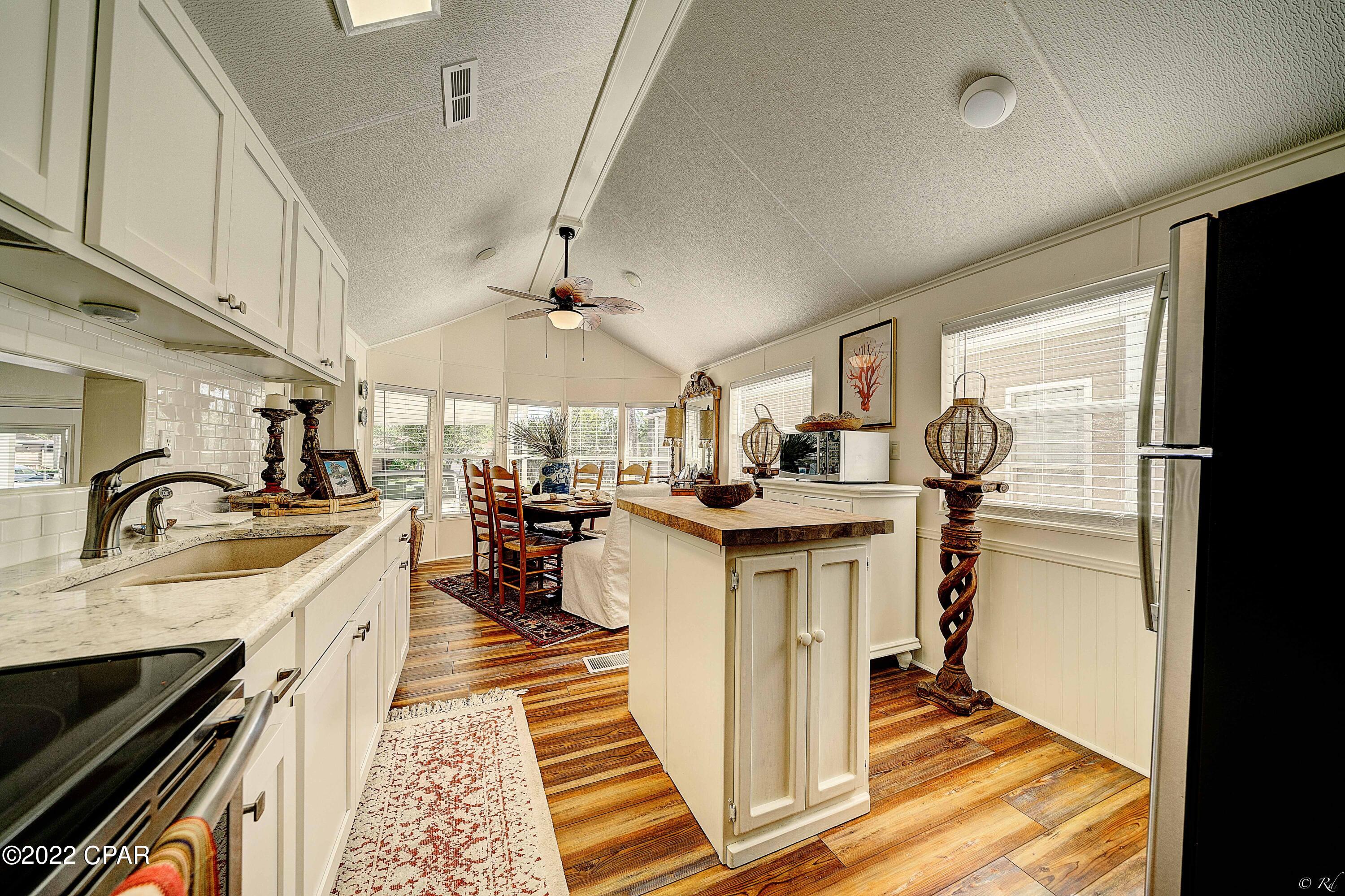 Emerald Pointe Resort - Residential