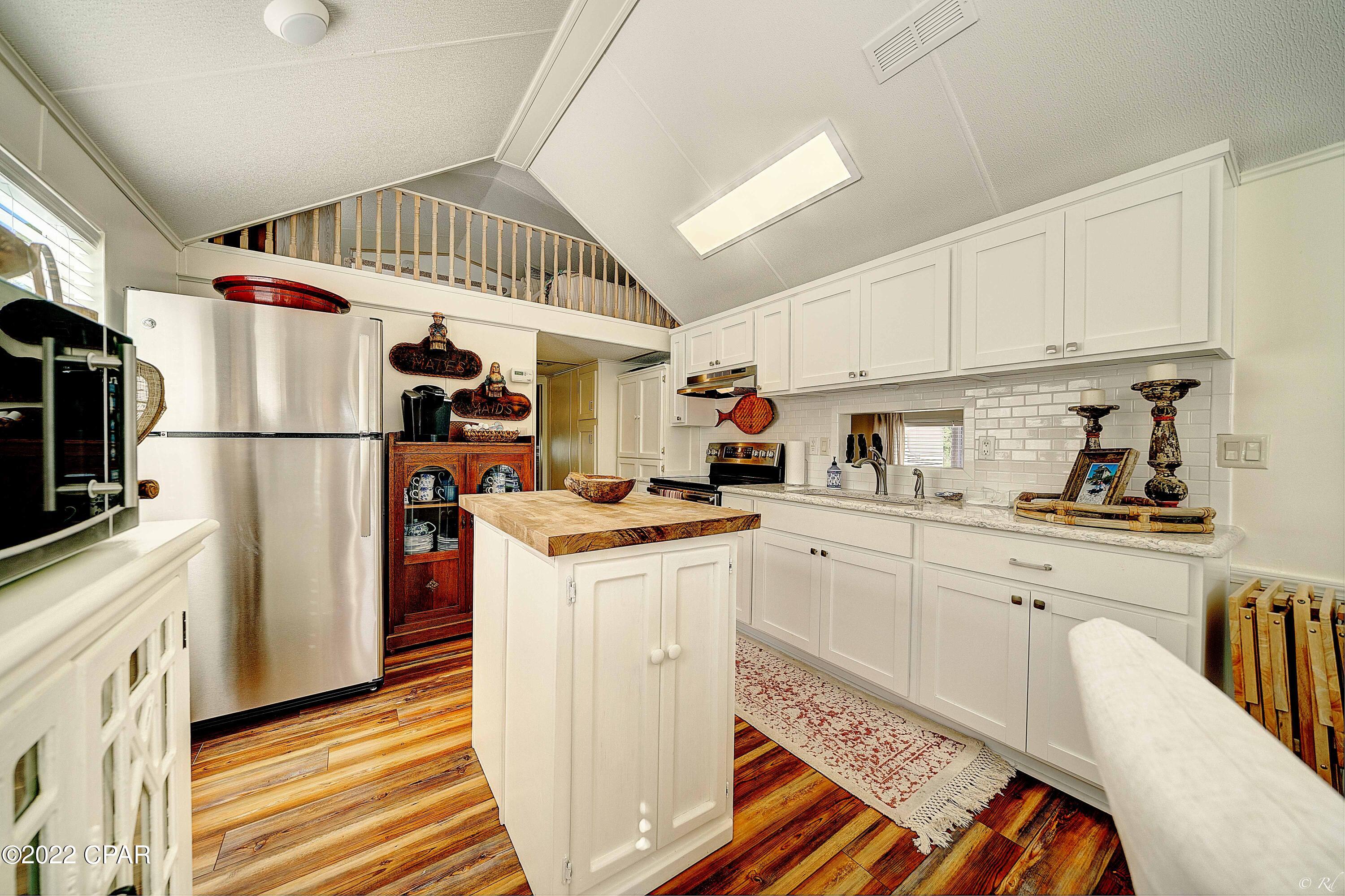 Emerald Pointe Resort - Residential