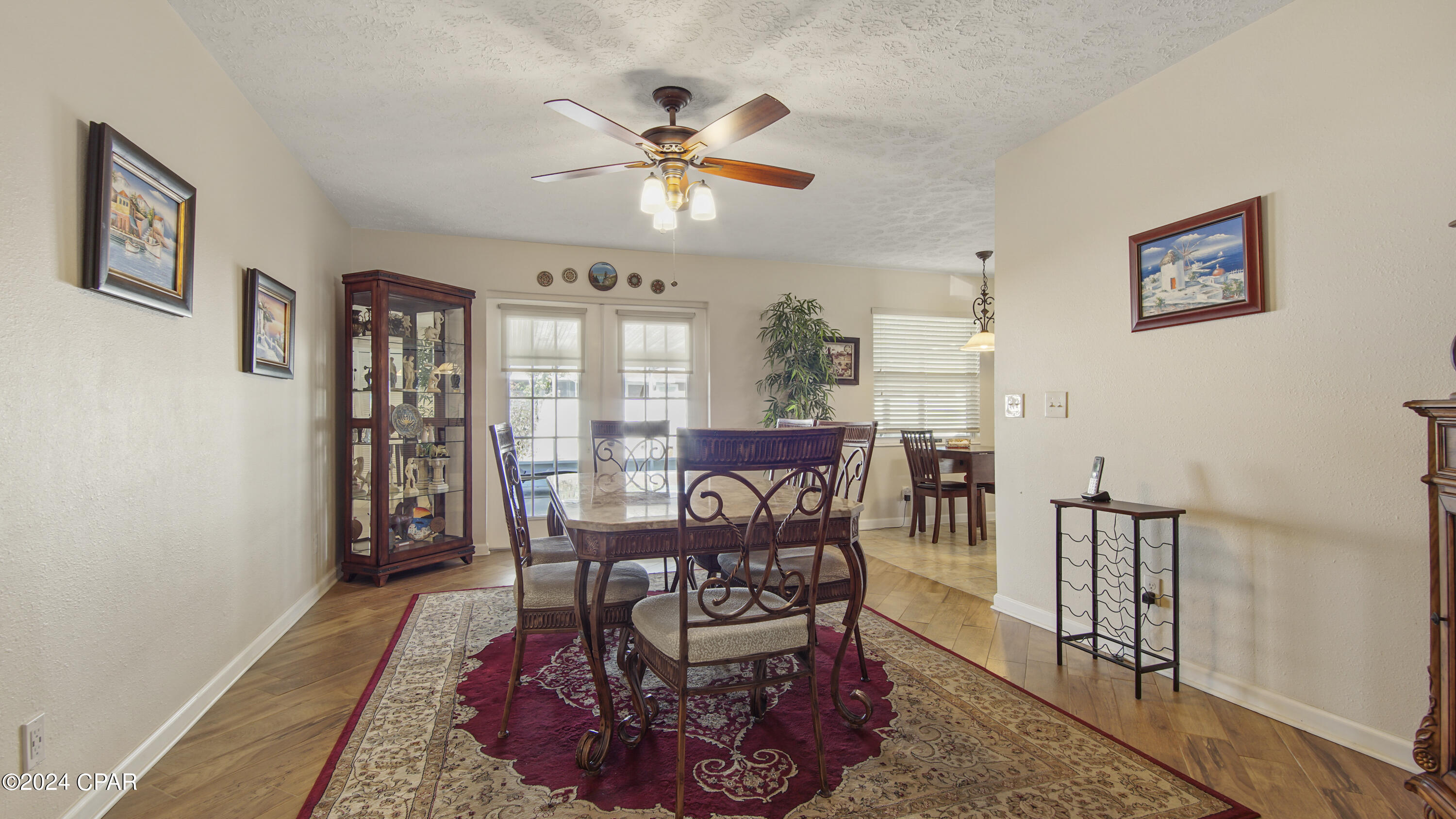 Venetian Villa 1st Add Replat - Residential