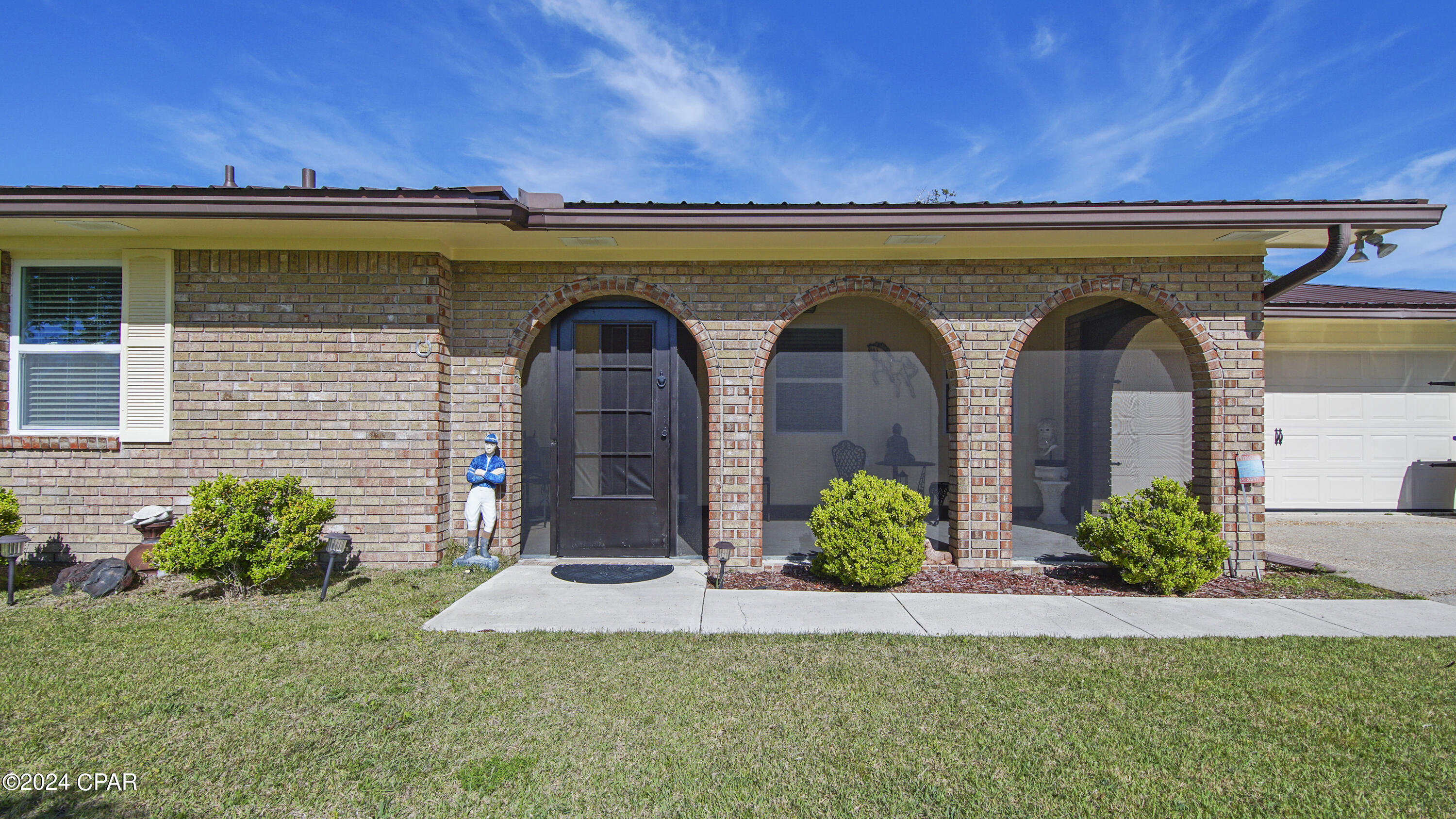 Venetian Villa 1st Add Replat - Residential