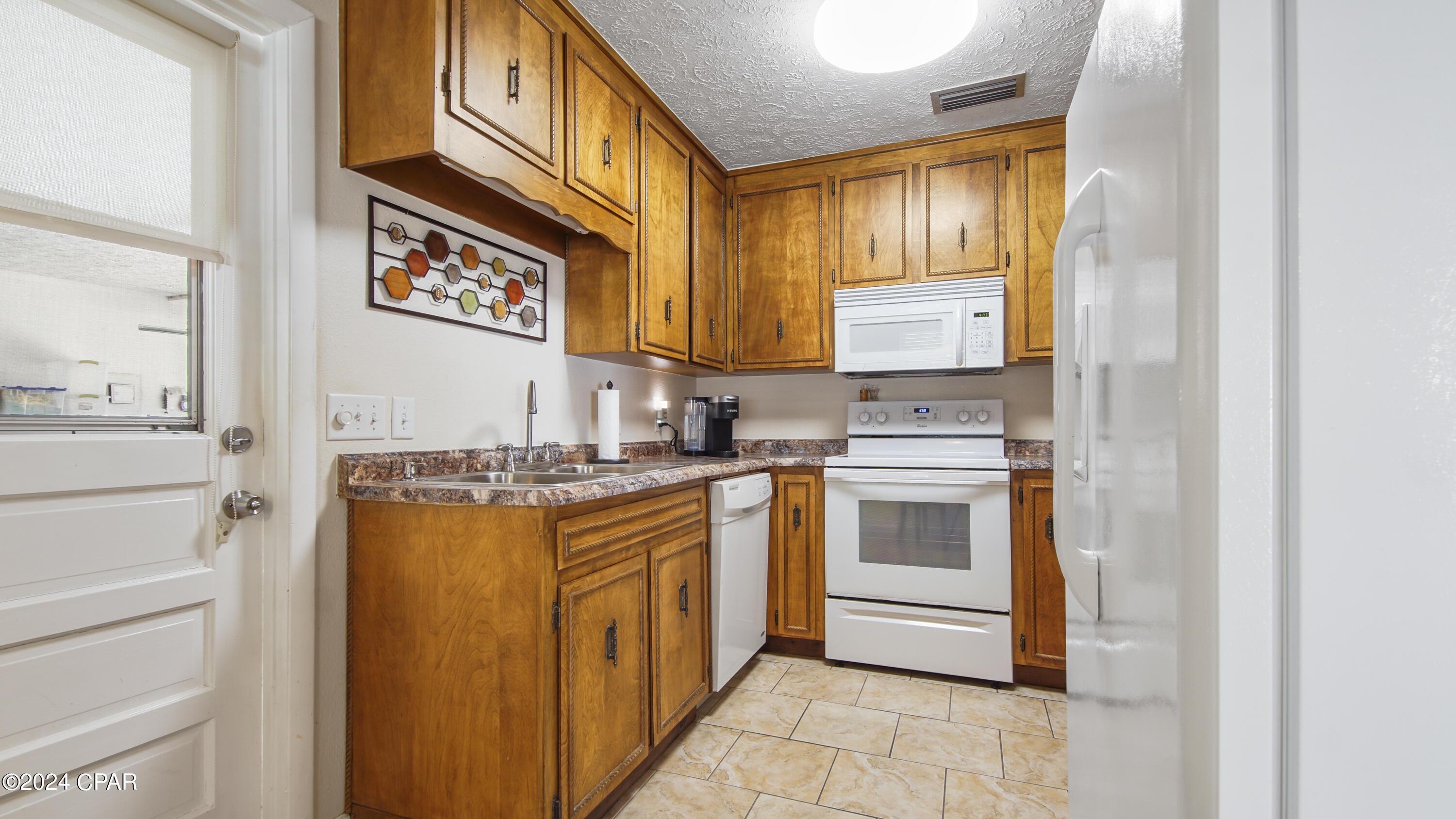 Venetian Villa 1st Add Replat - Residential
