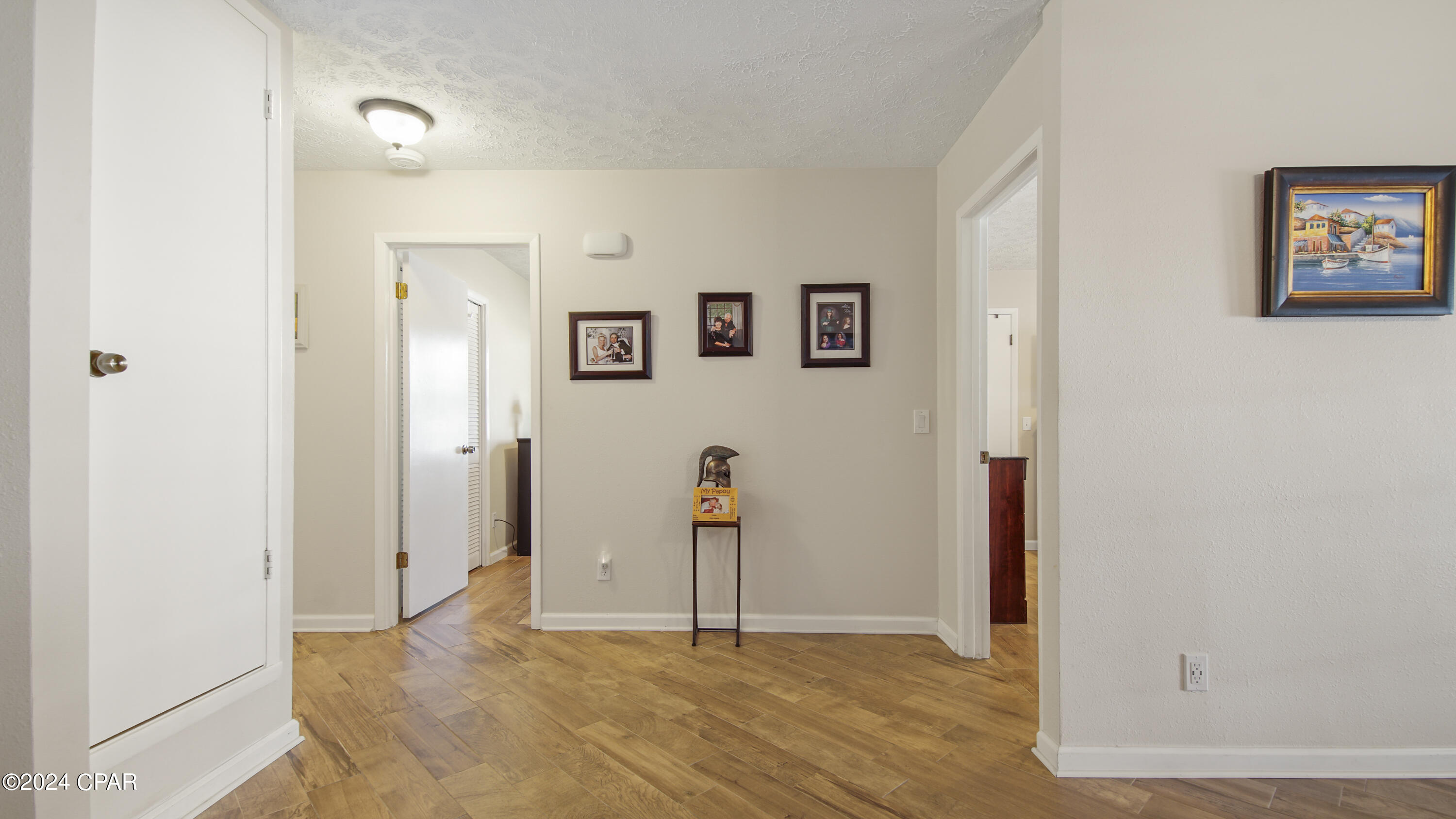 Venetian Villa 1st Add Replat - Residential