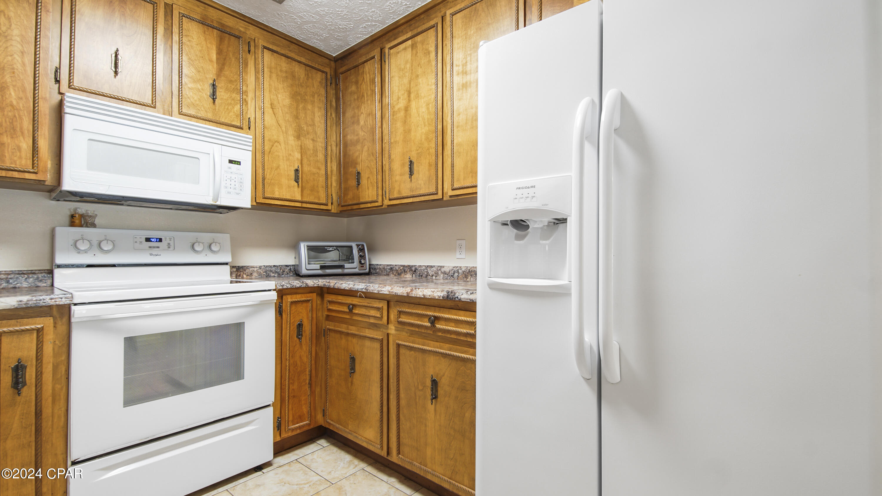 Venetian Villa 1st Add Replat - Residential