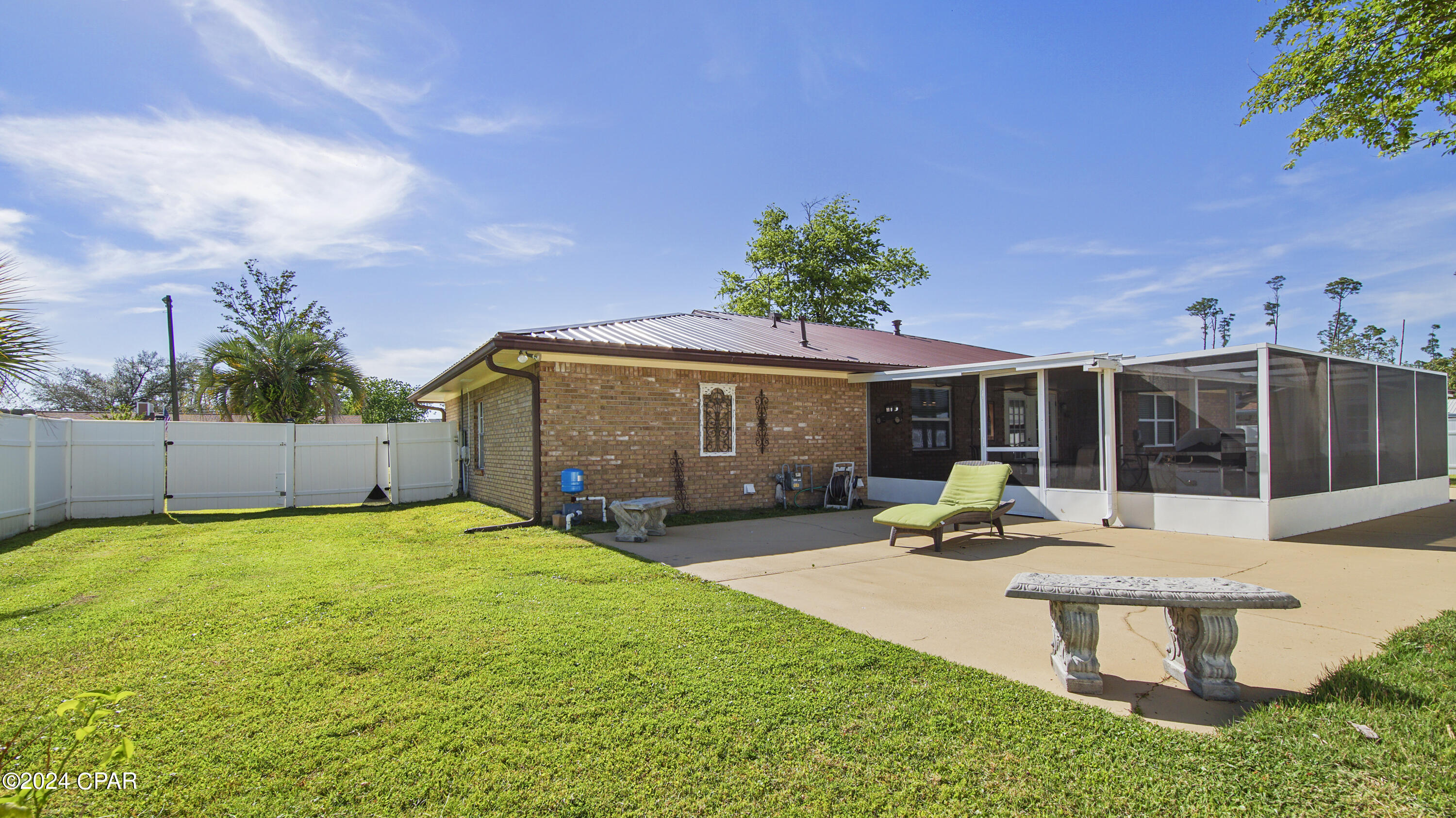 Venetian Villa 1st Add Replat - Residential