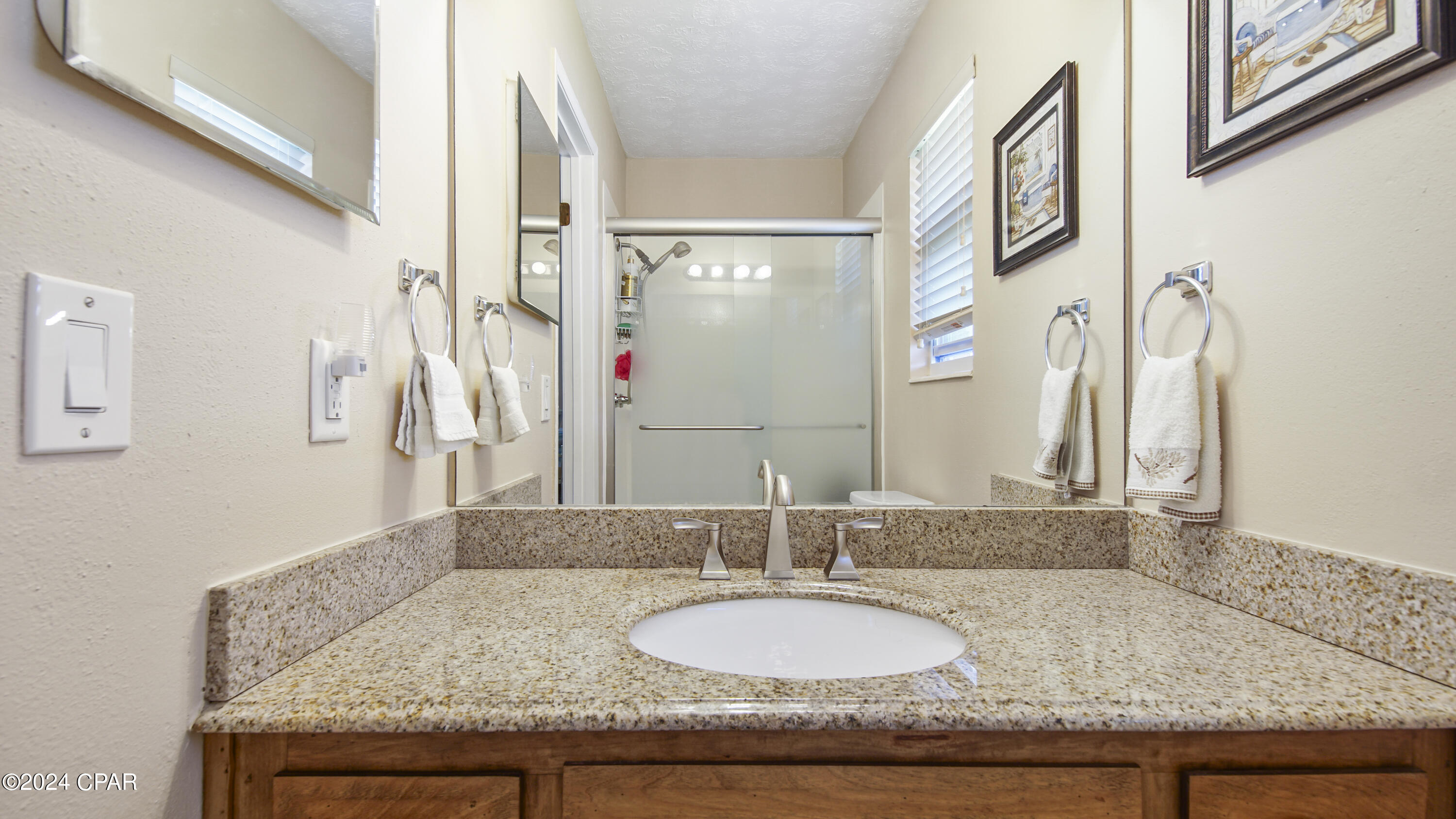 Venetian Villa 1st Add Replat - Residential
