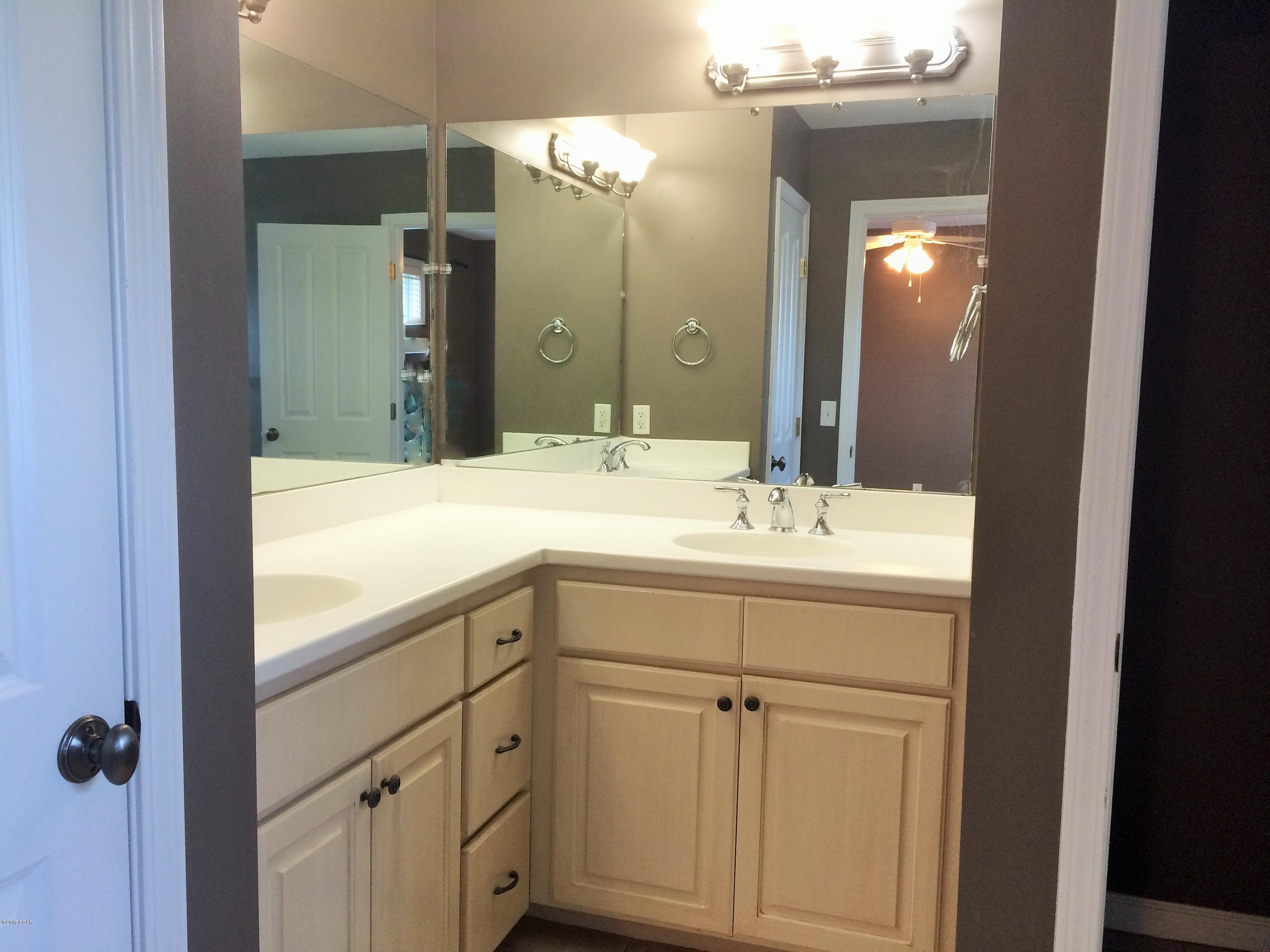 Annabella's Townhomes - Residential Lease