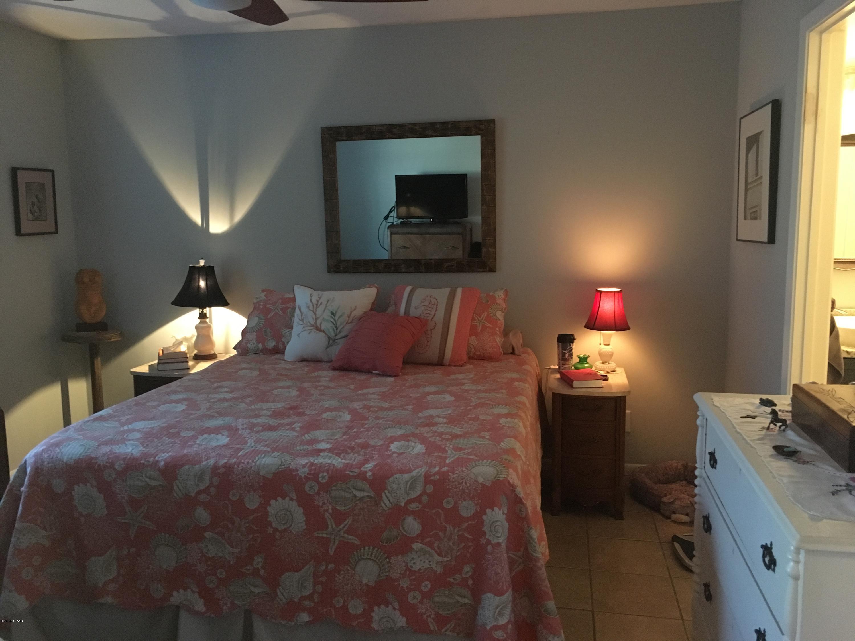 Emerald Shores Condo - Residential