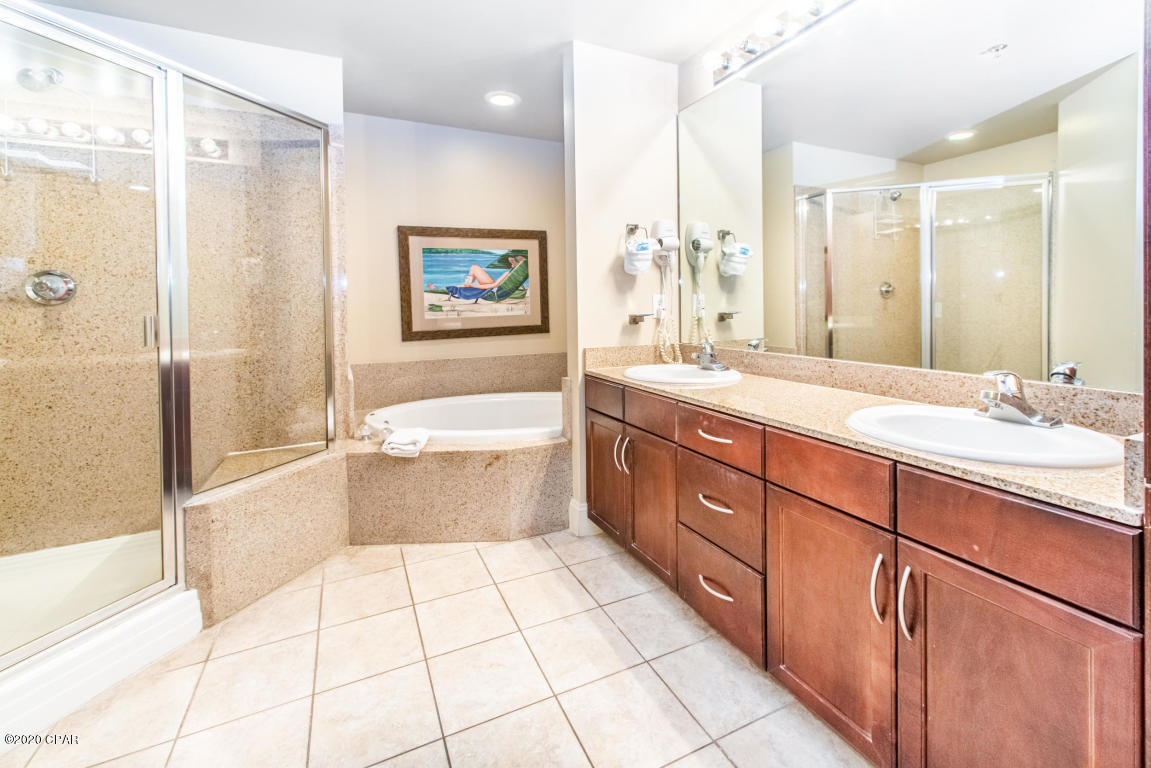 Laketown Wharf - Residential