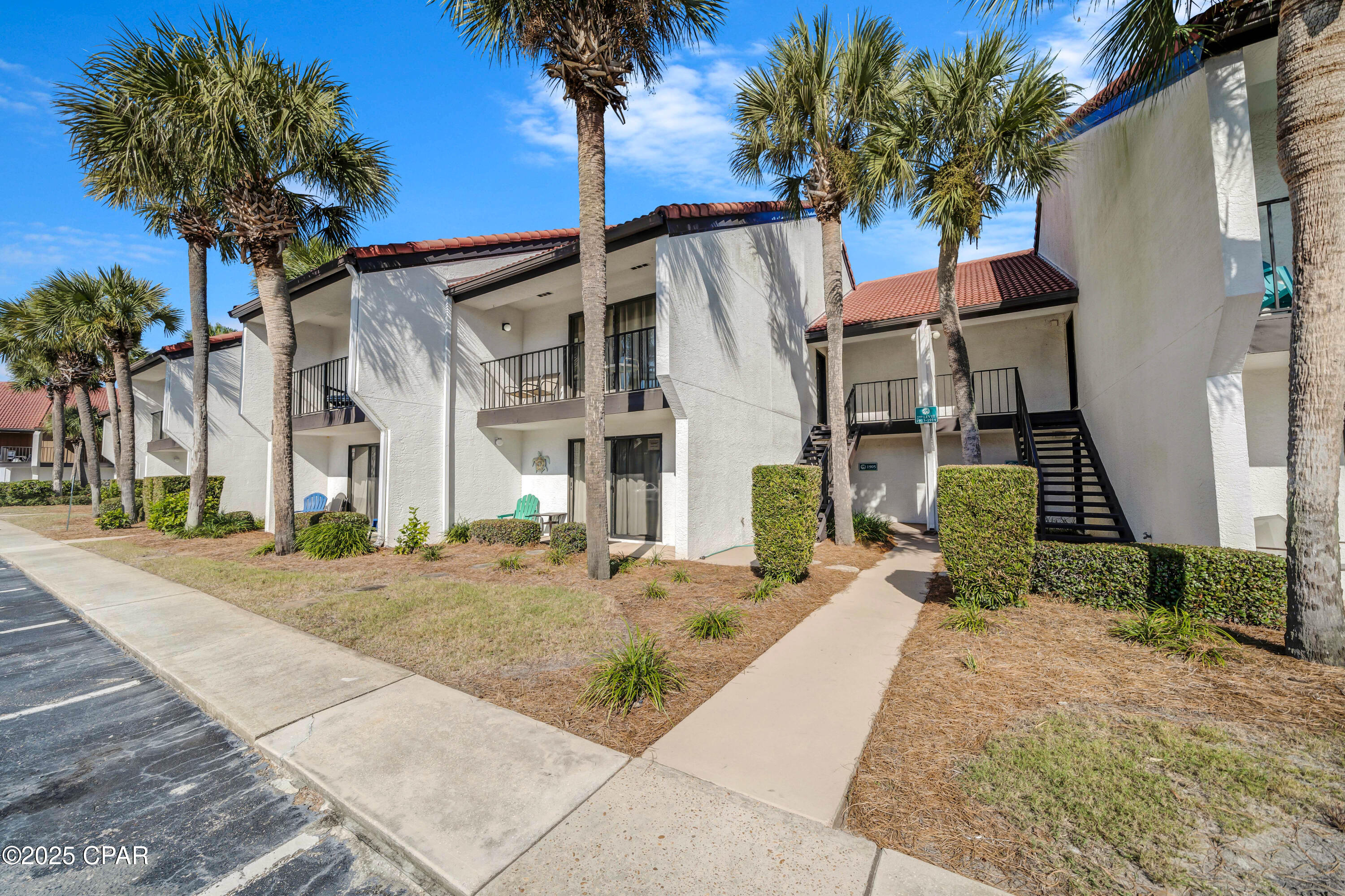 Edgewater Golf Villas 5 B - Residential