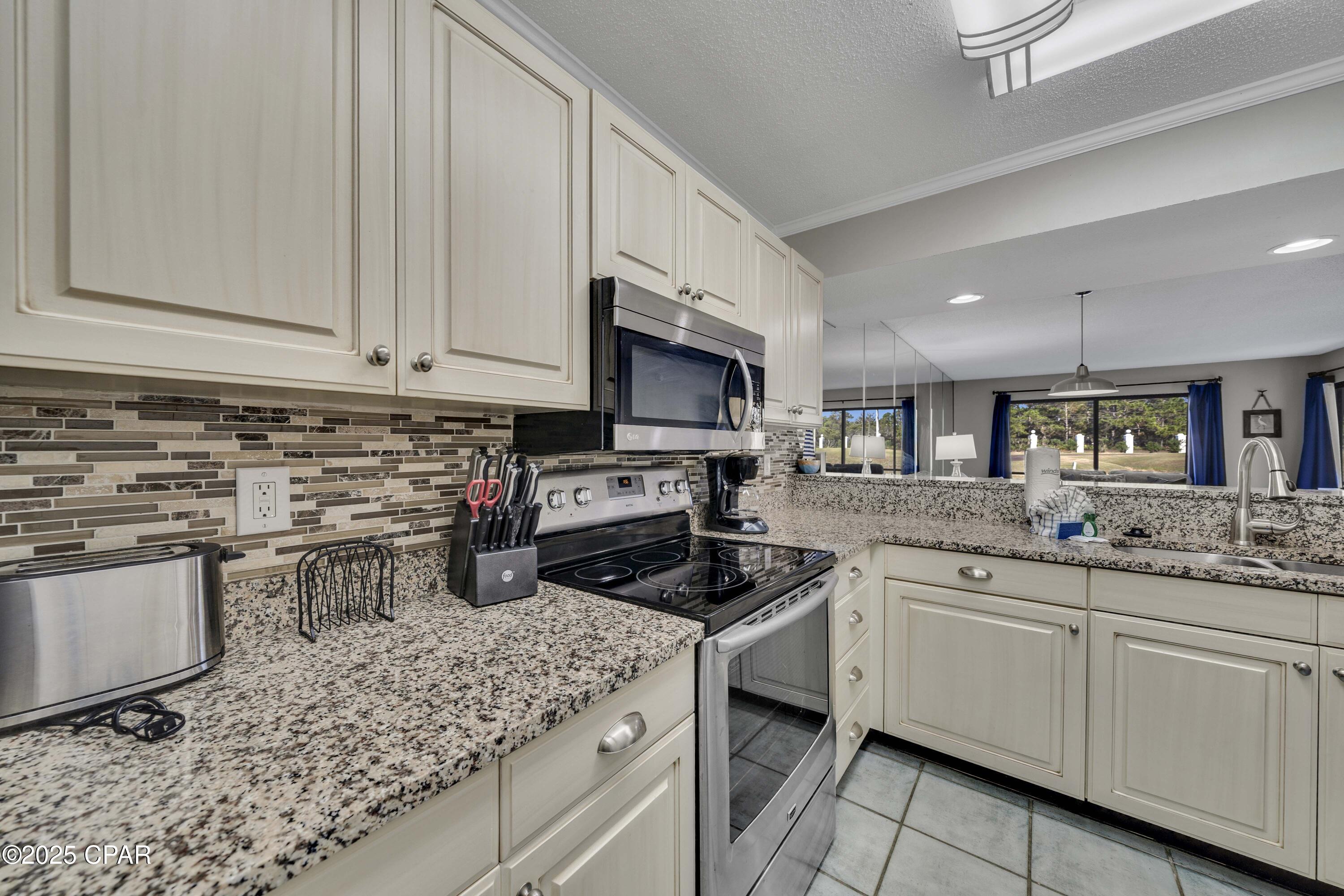 Edgewater Golf Villas 5 B - Residential