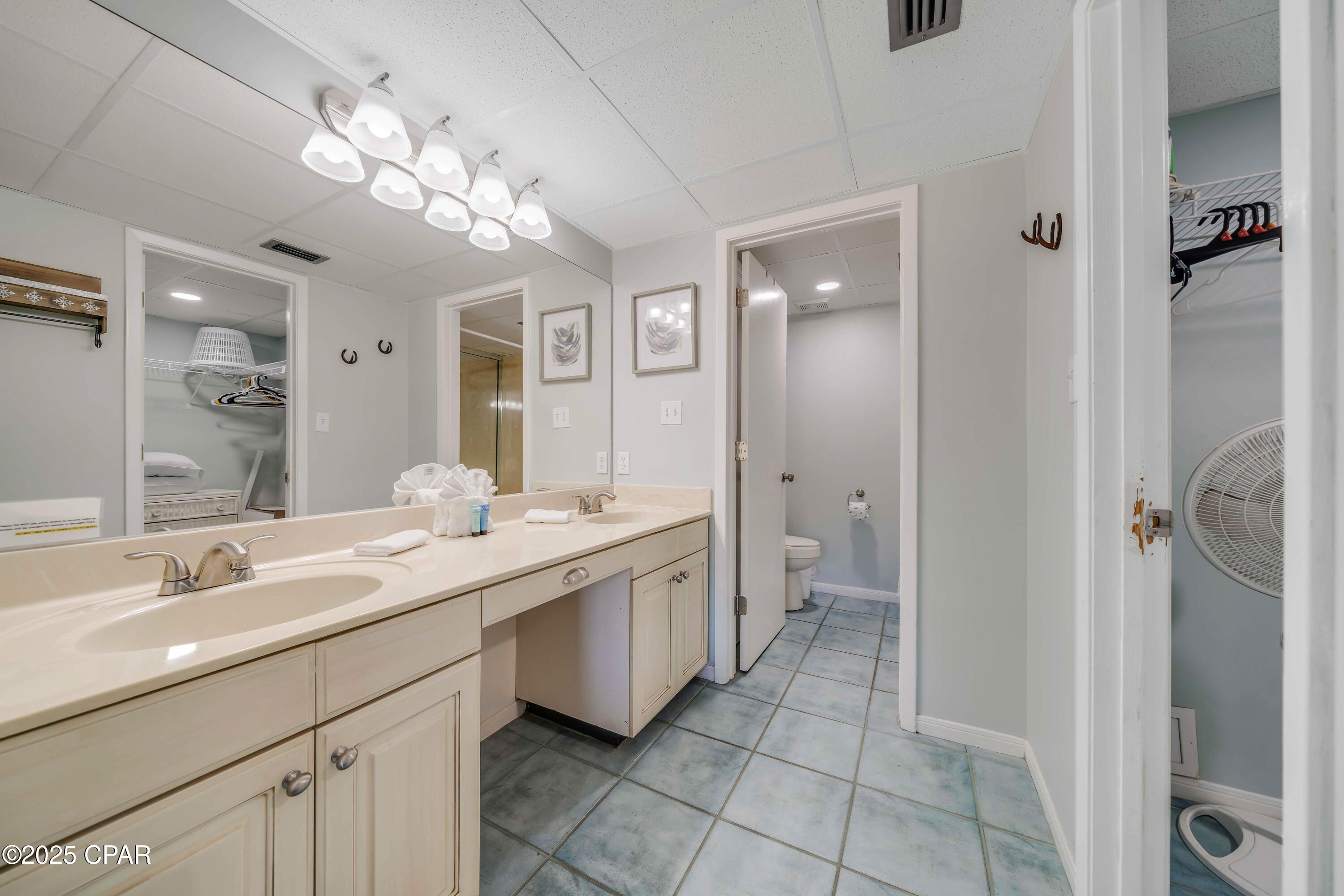 Edgewater Golf Villas 5 B - Residential