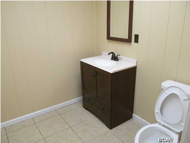 No Named Subdivision - Commercial Lease