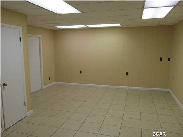 No Named Subdivision - Commercial Lease