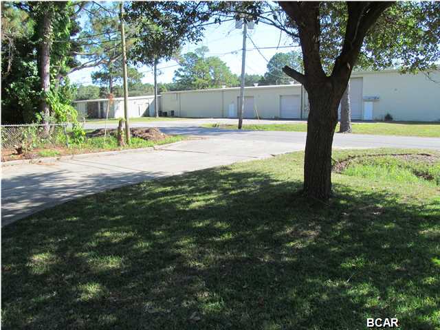 No Named Subdivision - Commercial Lease