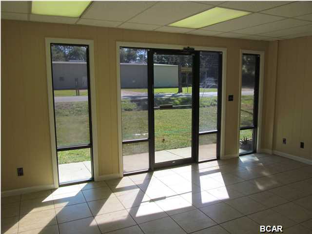 No Named Subdivision - Commercial Lease