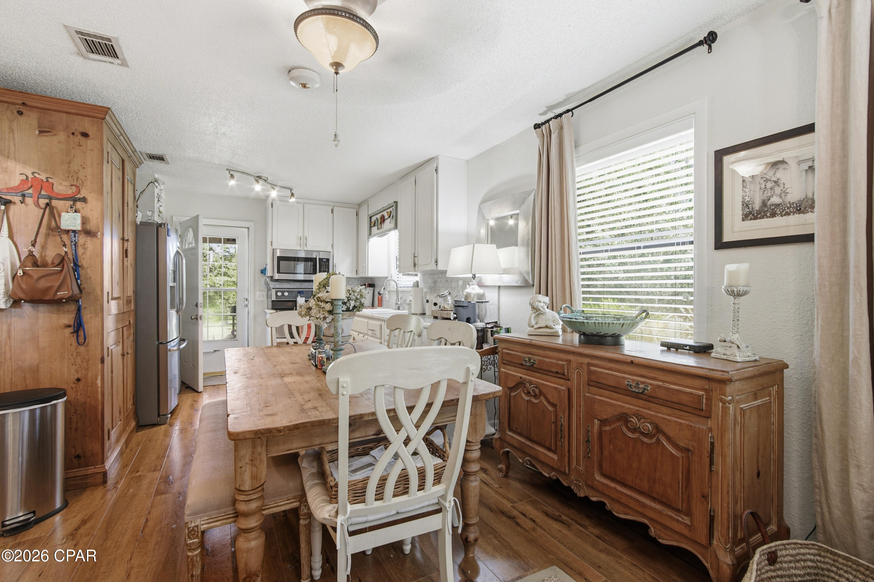 Dogwood Lakes - Residential