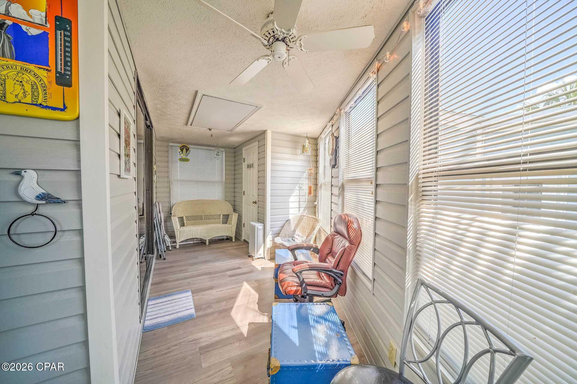 Venture Out Travel Trail - Residential