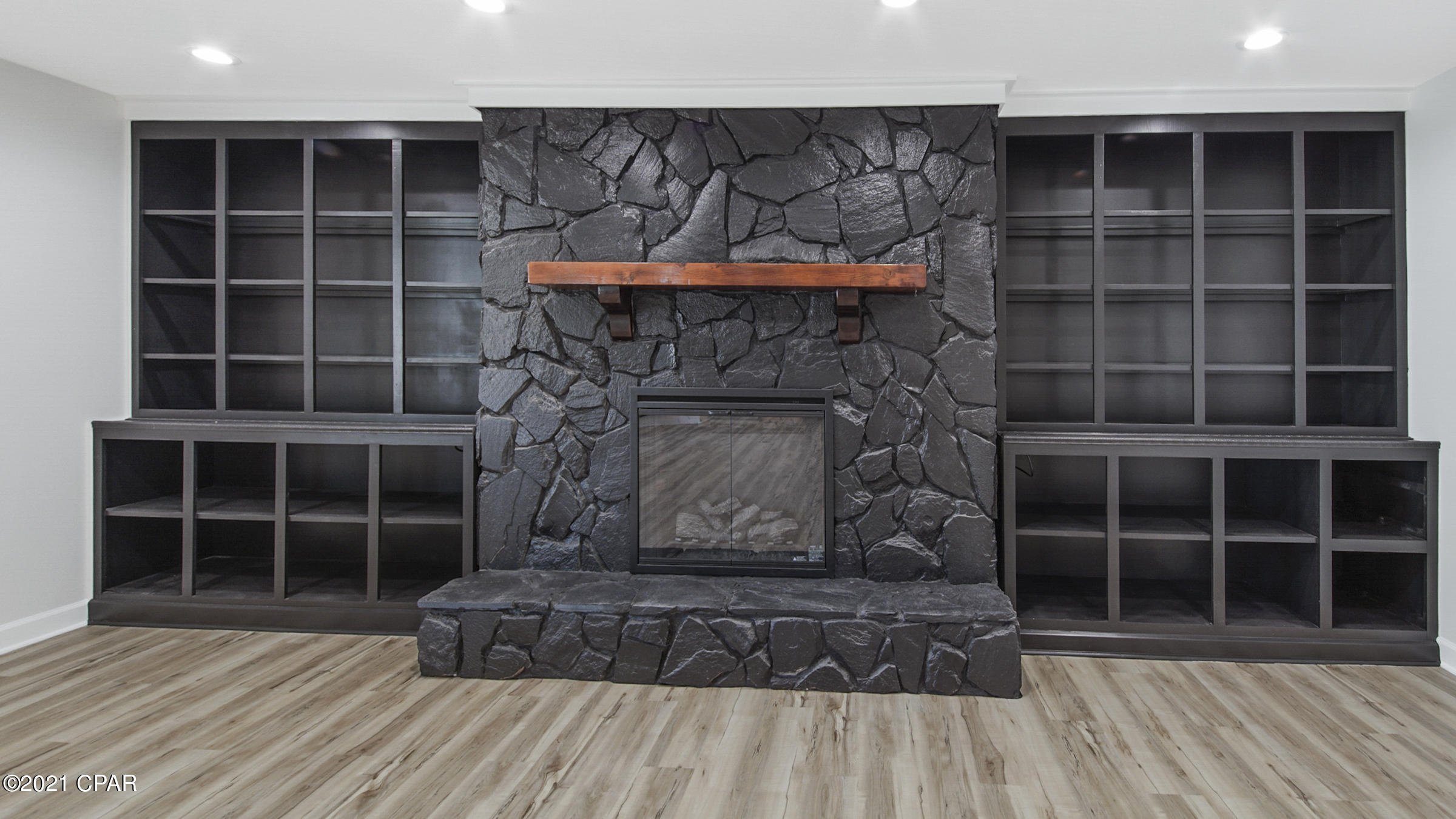 Sudduths 10Th Add - Residential