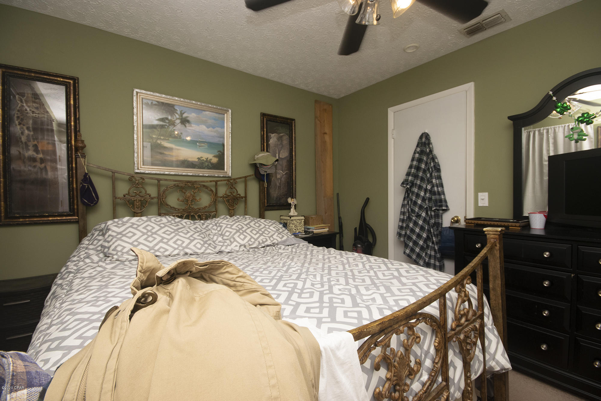 Hidden Lagoon - Residential