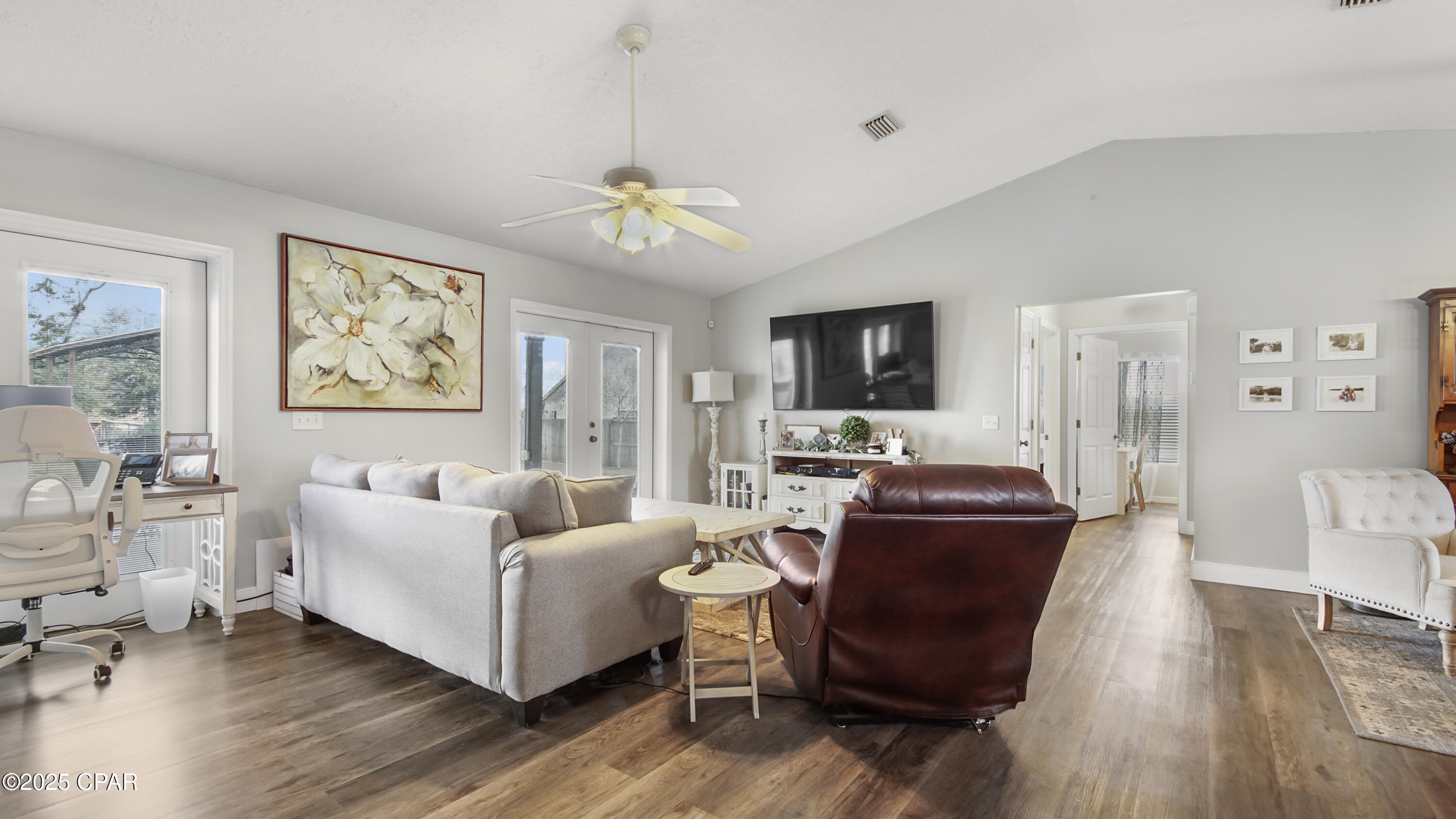 Lake Forest Estates - Residential