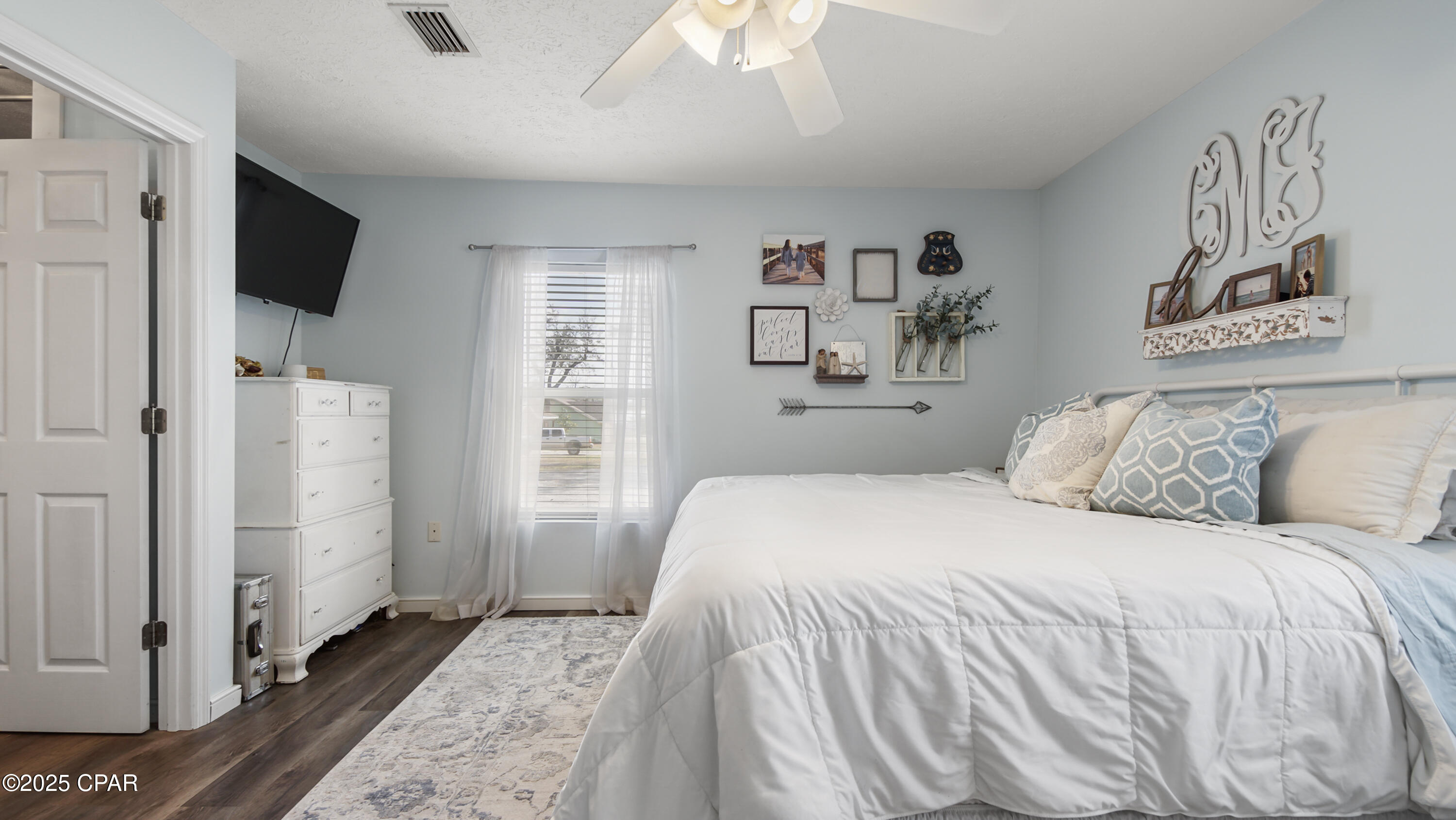 Lake Forest Estates - Residential