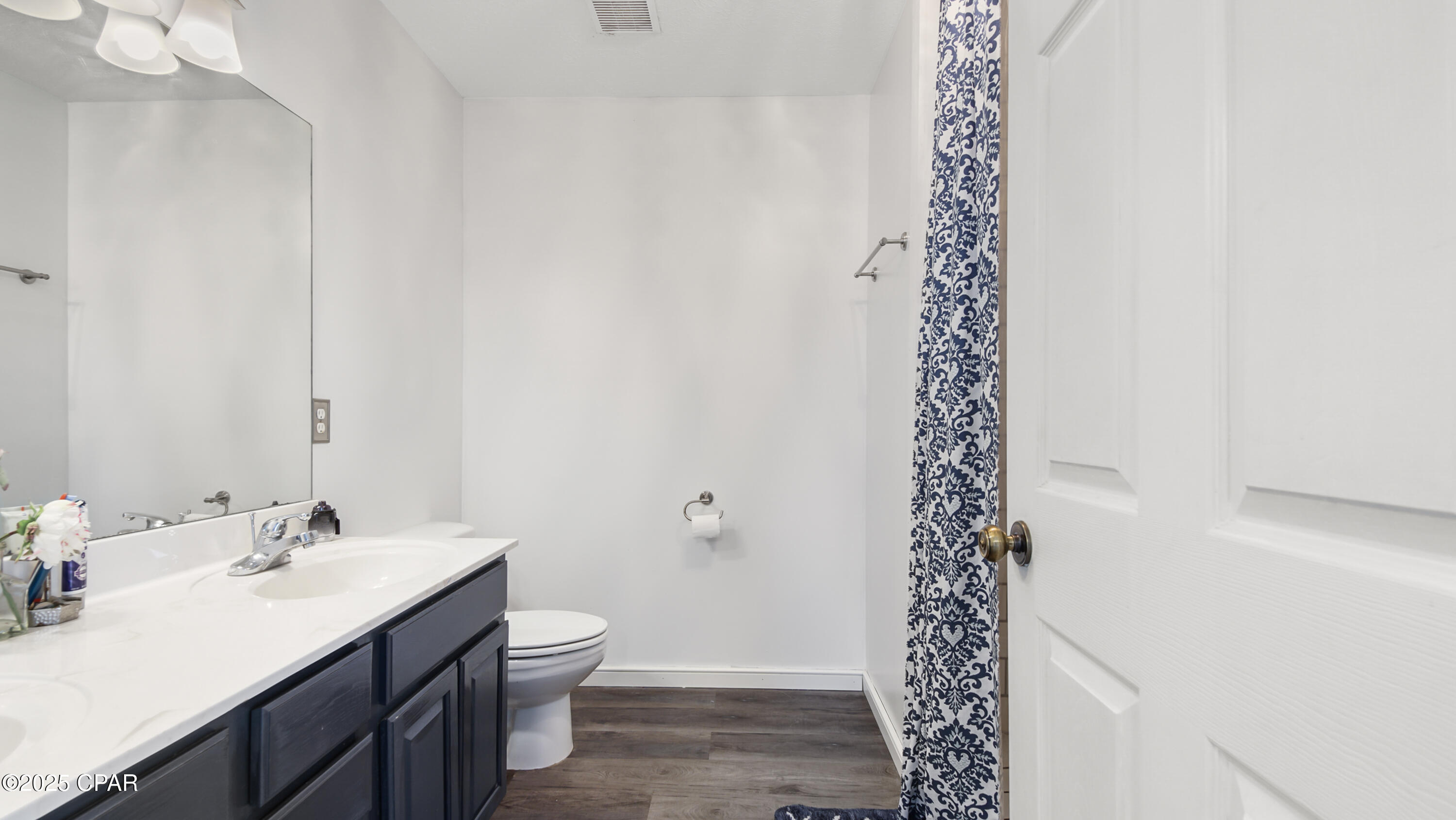 Lake Forest Estates - Residential