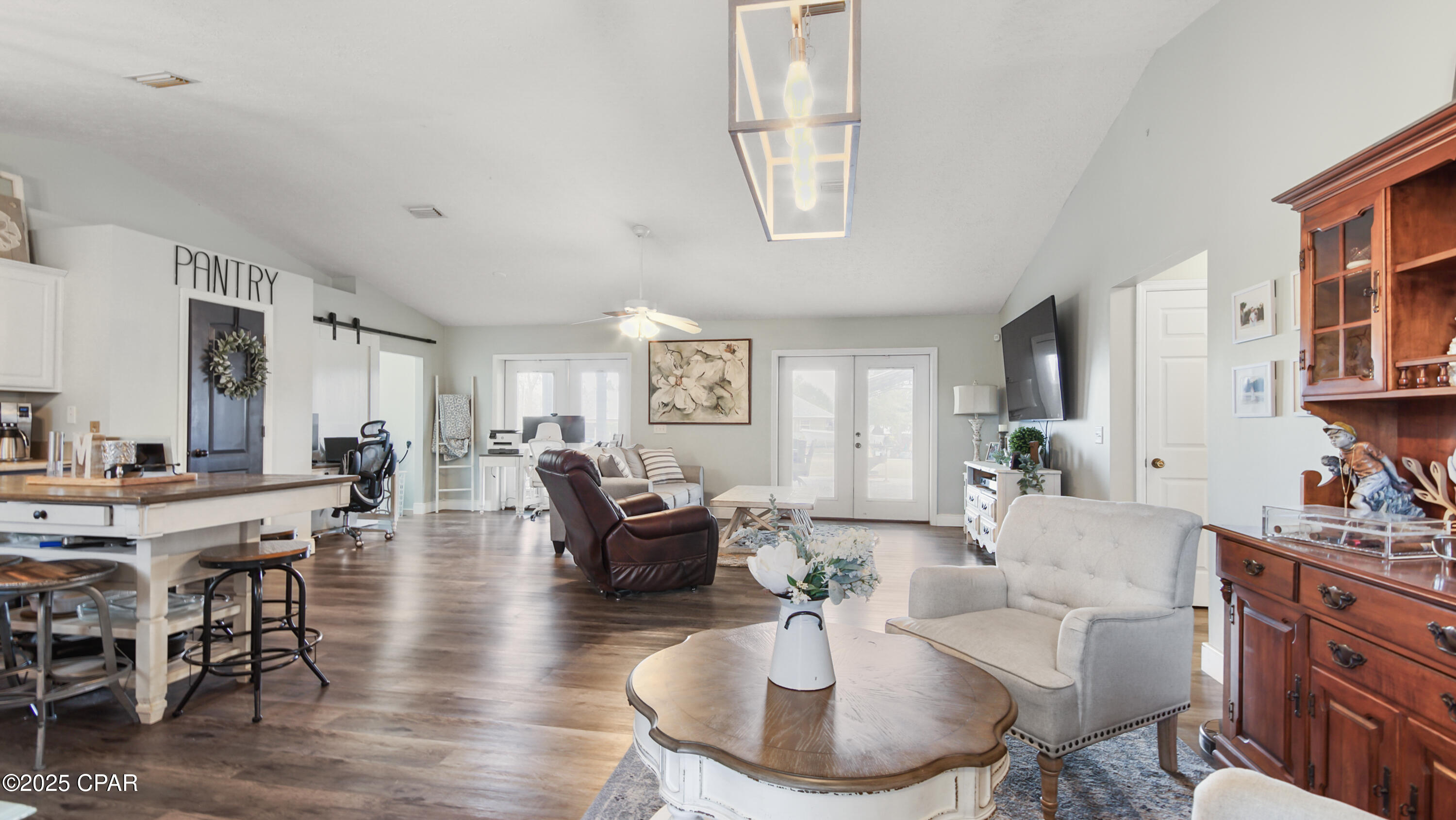 Lake Forest Estates - Residential