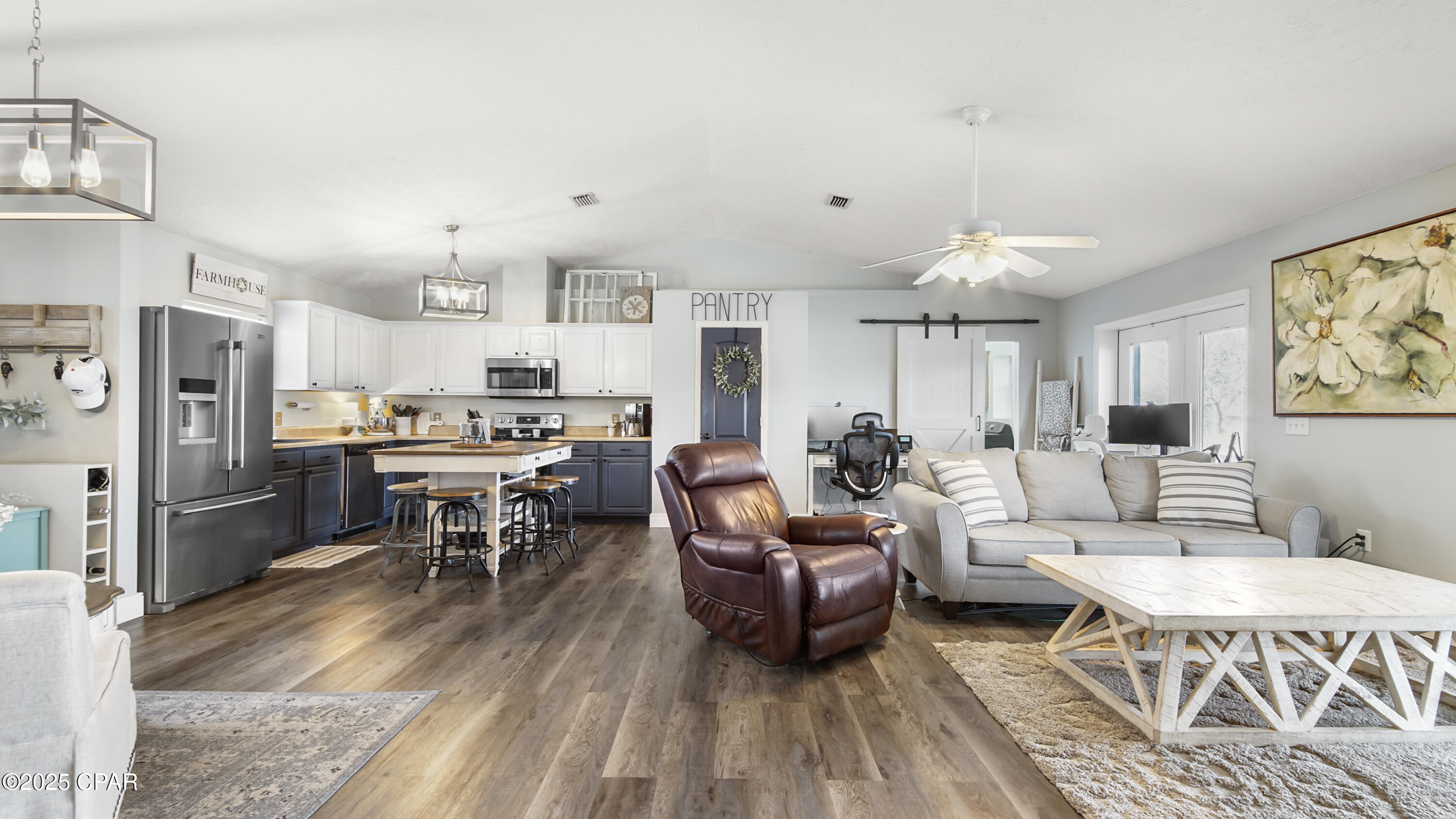 Lake Forest Estates - Residential