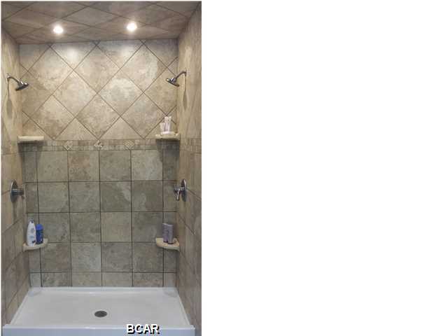 Wildwood Court - Residential Lease