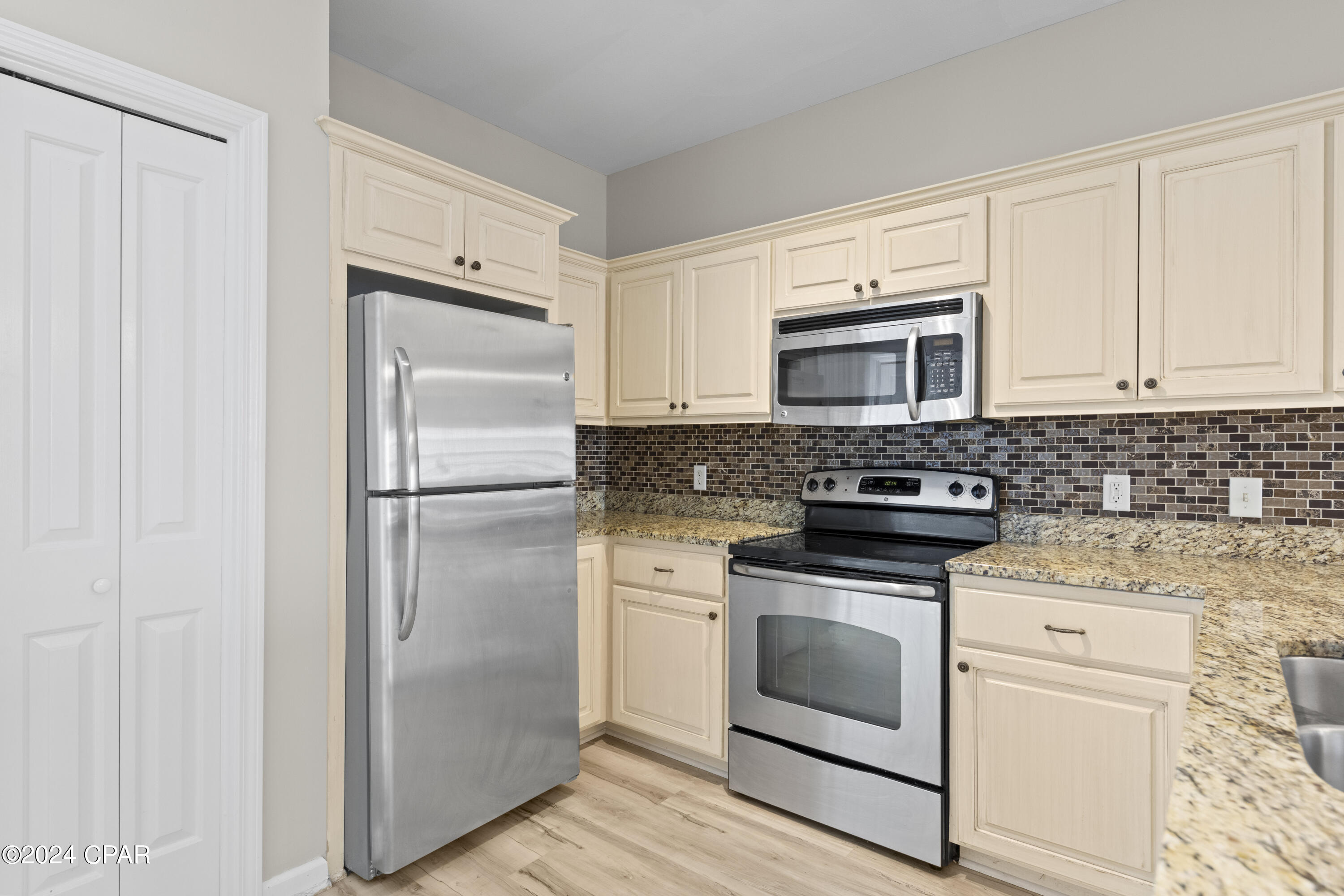 Annabella's Townhomes - Residential