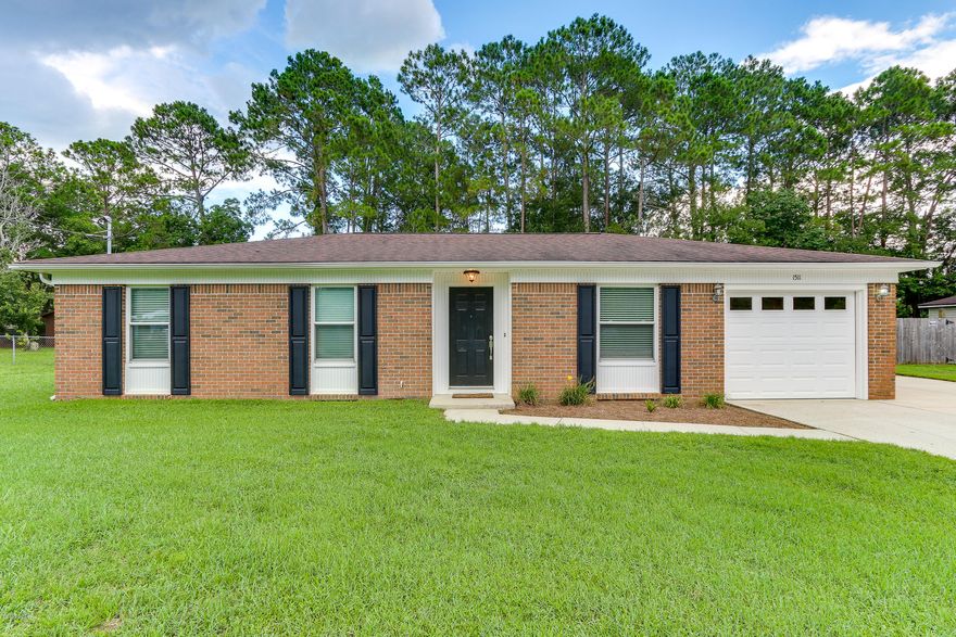 OPEN HOUSE SUNDAY, JULY 30TH, 1PM-4PM Looking for the BEST PRICED, BEST CONDITIONED 4 BEDROOM, 2 BATH, home in Lynn Haven? Look no further. This home has so much to offer you will want to see it to believe it. From the moment you pull in to the drive you will sense just how much pride the owners have taken in this GREAT home. Exterior features include a LARGE PRIVACY FENCED BACK YARD with plenty of space to entertain or install a pool for the hot summer days, AN EXTRA LARGE DRIVEWAY with plenty of space for your boat or recreational vehicle, a 1 CAR GARAGE for extra storage or to keep that collectable car out of the elements, a nice SCREENED IN BACK PATIO with EXTENDED COVERED PATIO for weekend bbq's , plus more. The interior offers an open floor plan that will be sure to surprise you. The updated eat in kitchen comes complete with stainless steel appliances, pantry, plenty of lighting, and more. The bedrooms are all good size. The master comes with a his and hers closet and private master bath with shower. Don't miss this wonderful opportunity to own this GORGEOUS home TODAY. Call your Realtor TODAY before it's too late.