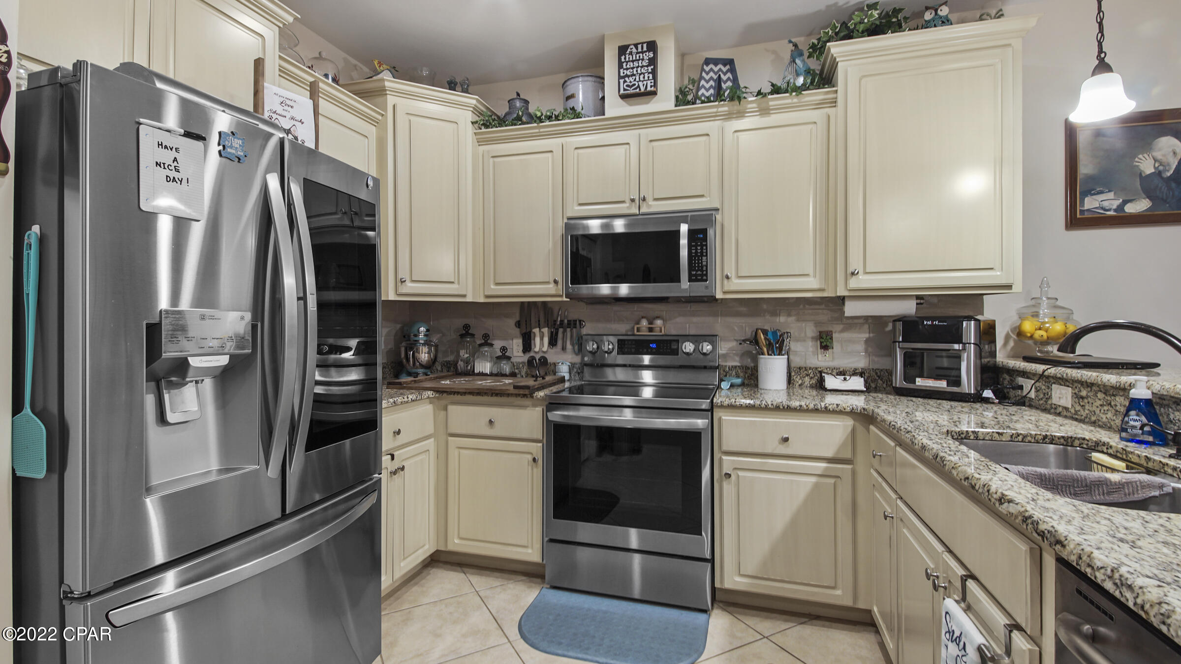 Annabella's Townhomes - Residential